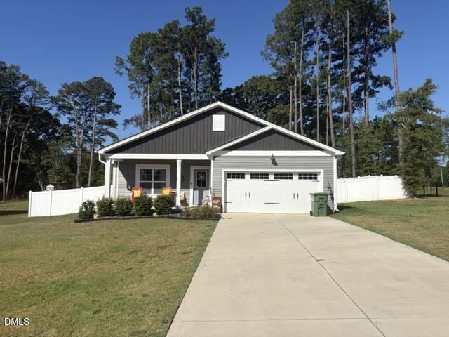 93 Regis Lane Property Photo 1
