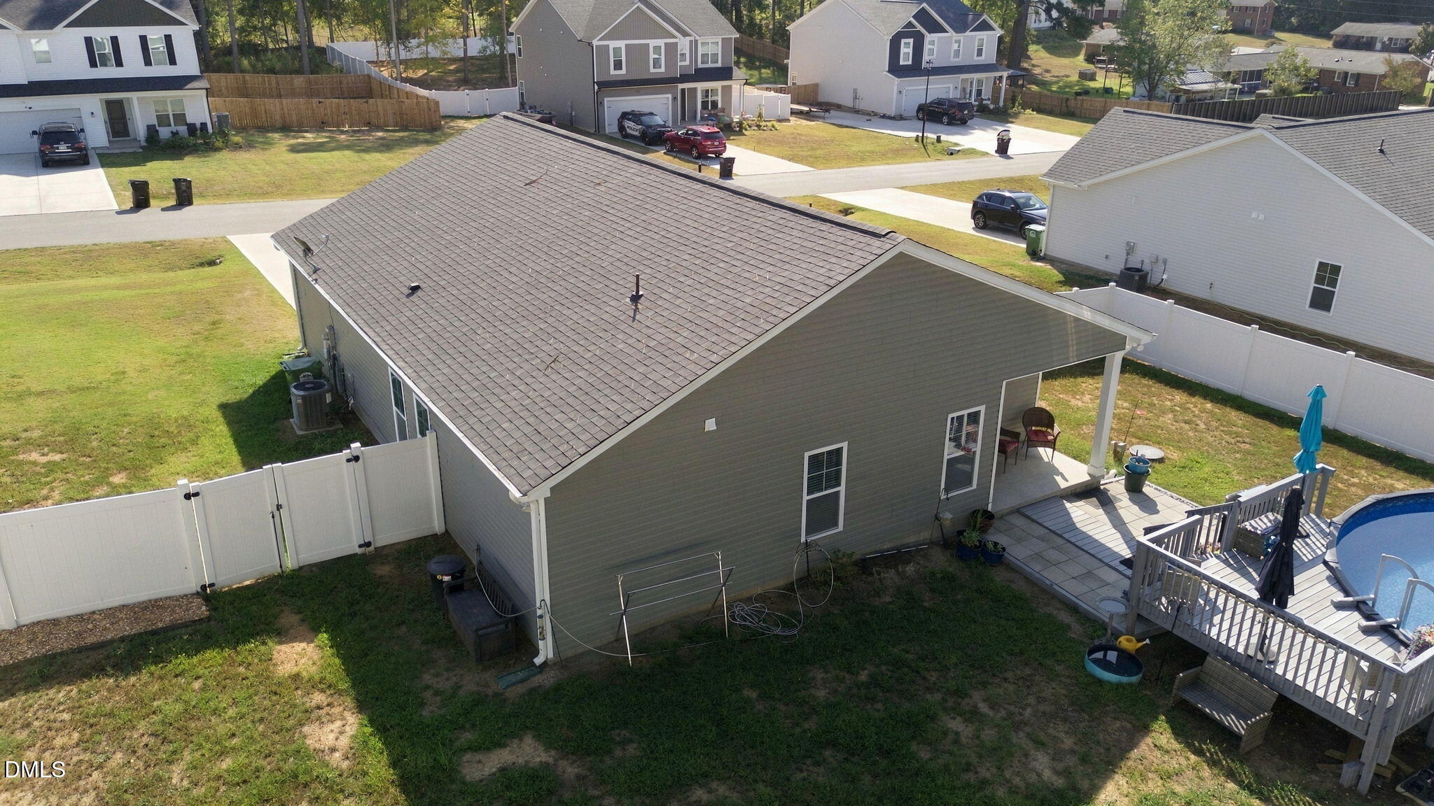 93 Regis Lane Property Photo 13