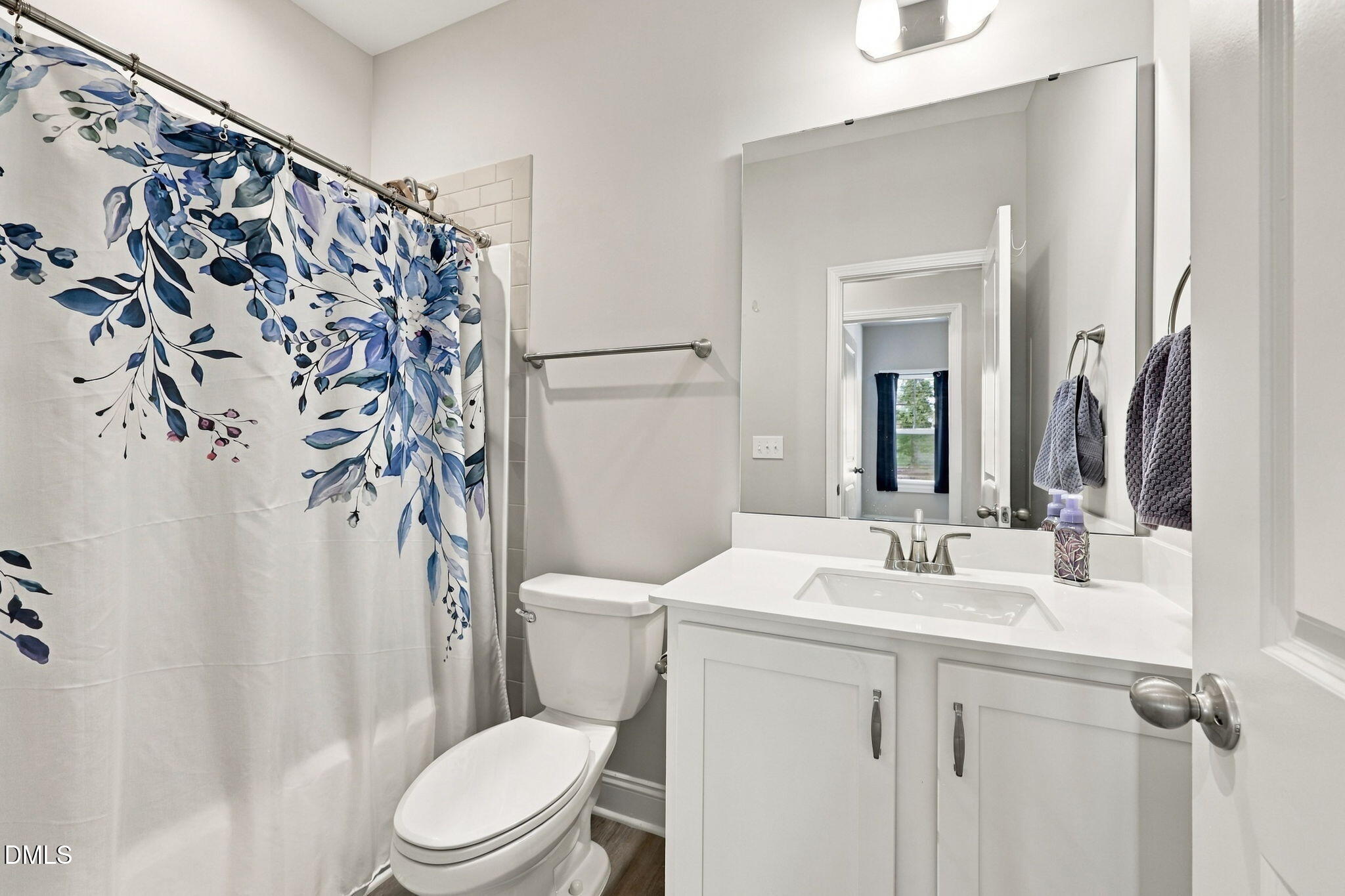 93 Regis Lane Property Photo 36