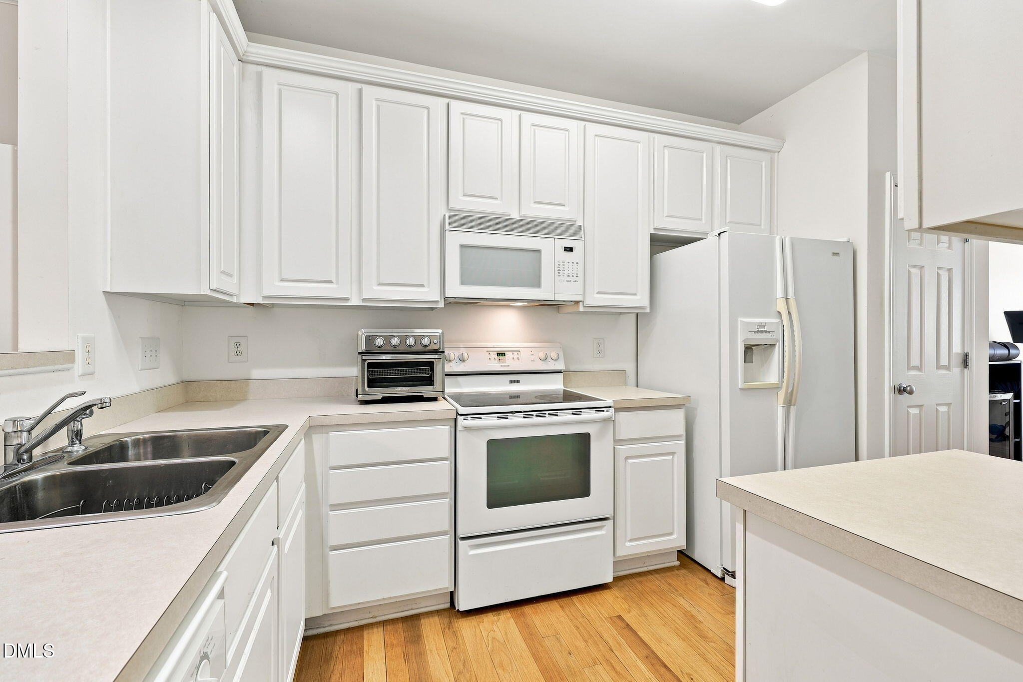 8306 City Loft Court Property Photo 15