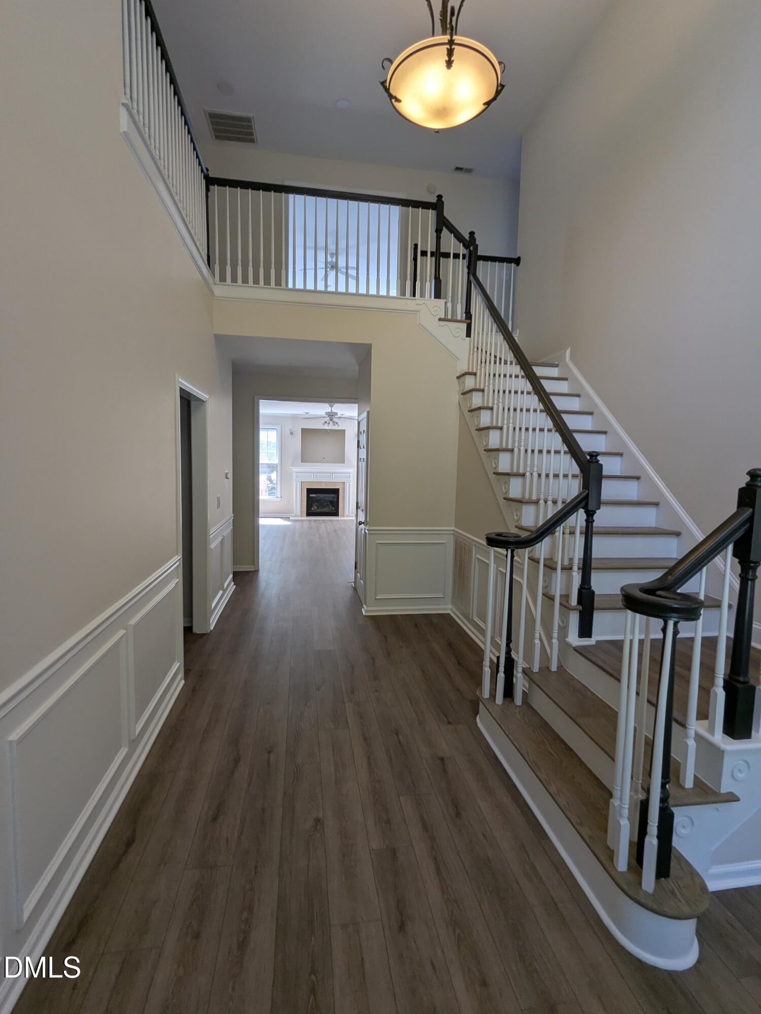 707 Martry Road Property Photo 2