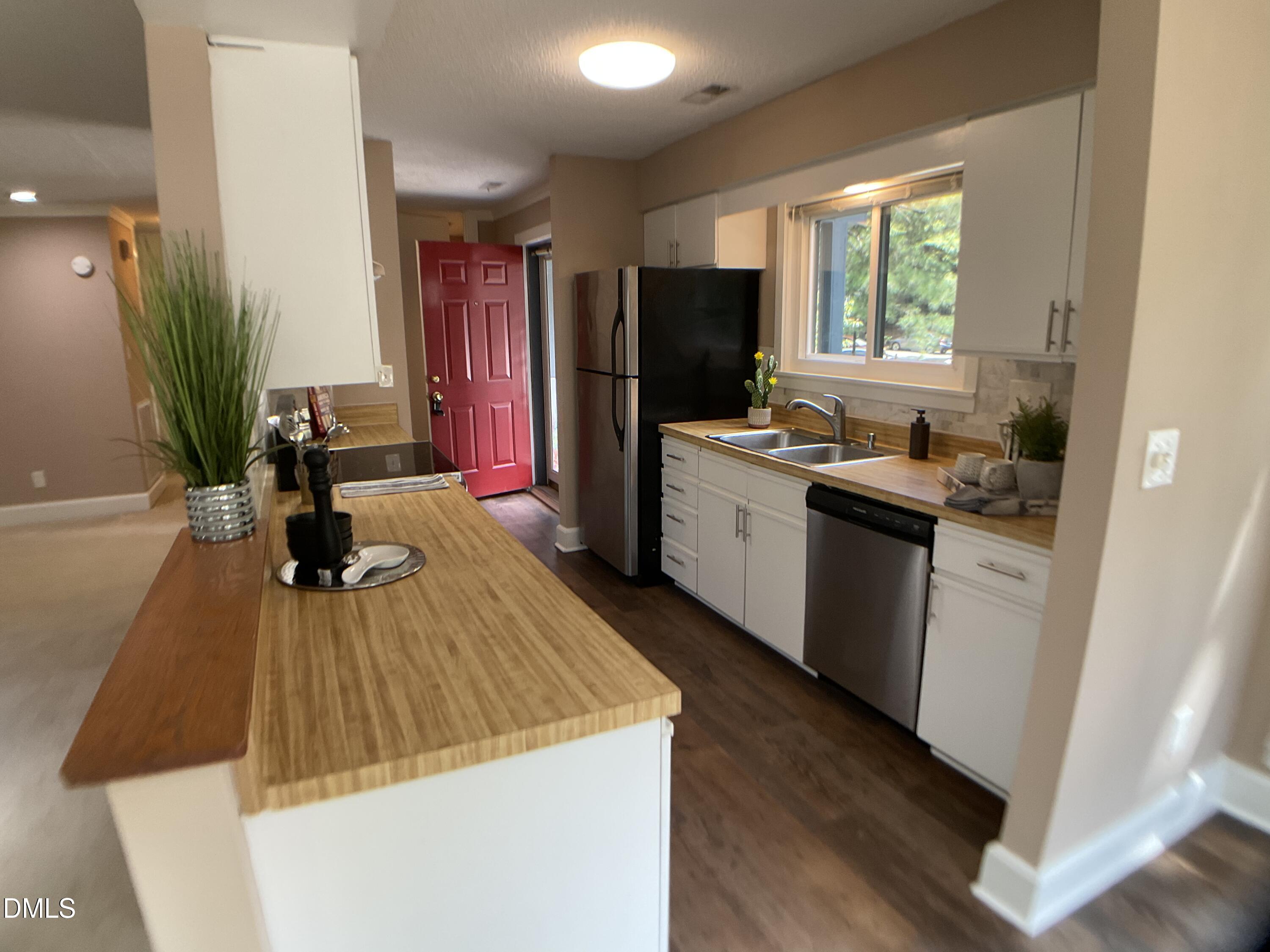 30 Melstone Turn Property Photo 4