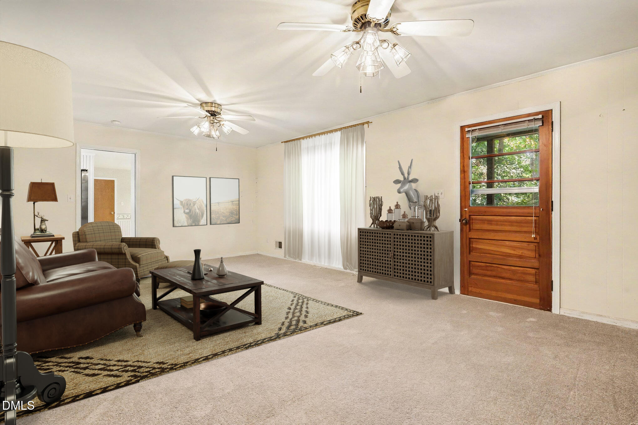 1025 Warren Avenue Property Photo 9