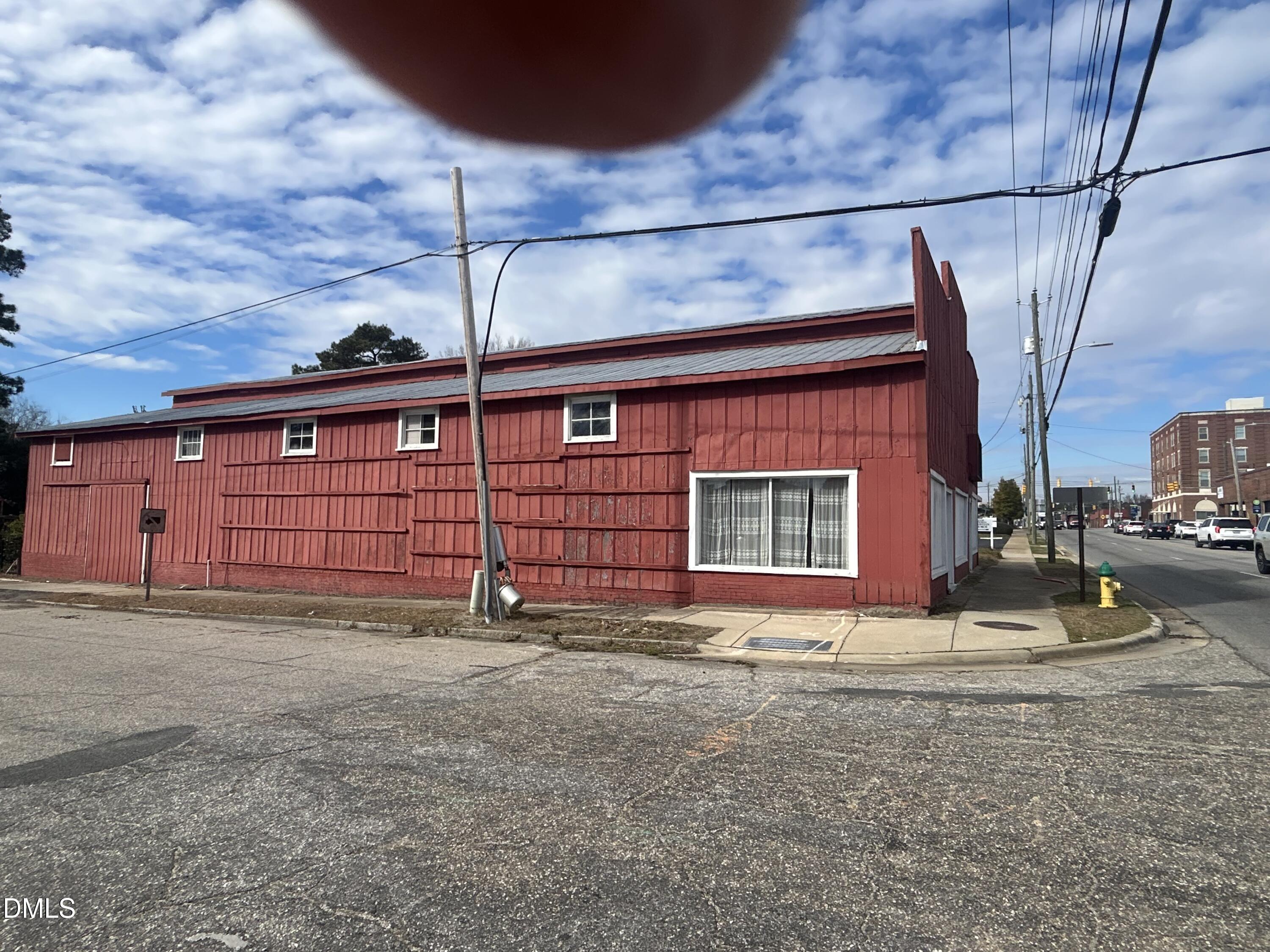 207 S Magnolia Avenue Property Photo 5