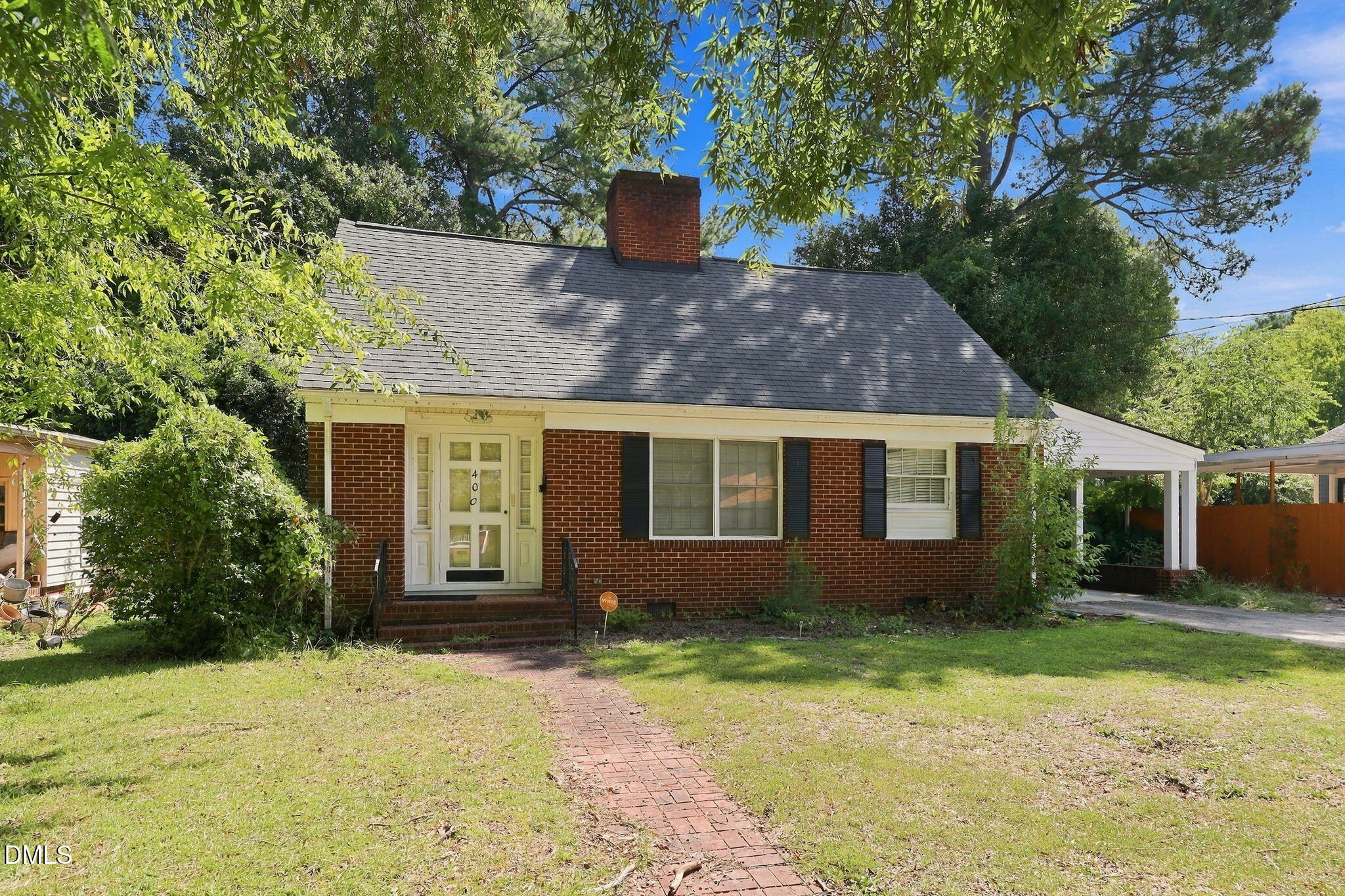 400 N Sumner Street Property Photo 1