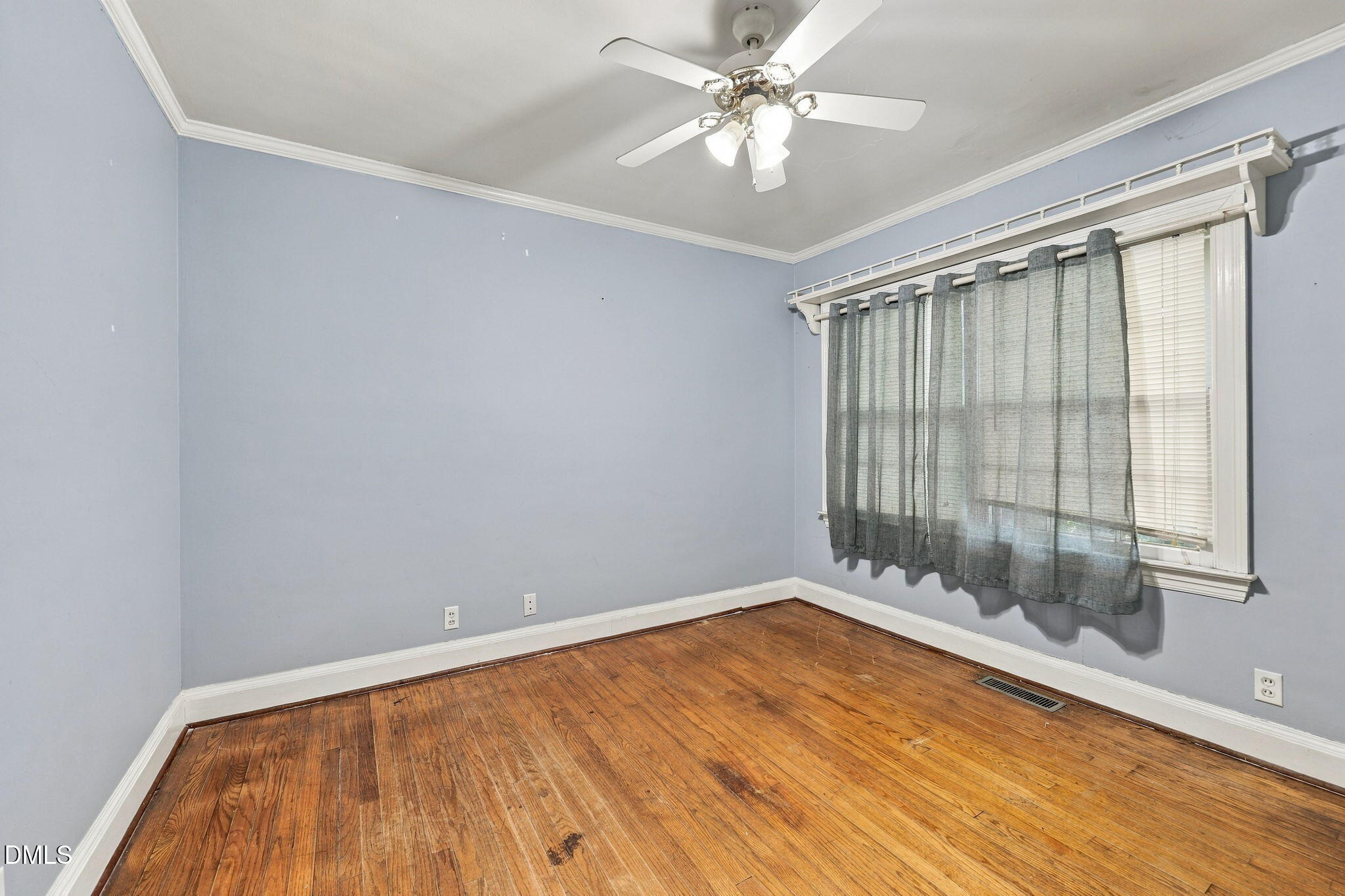 400 N Sumner Street Property Photo 10