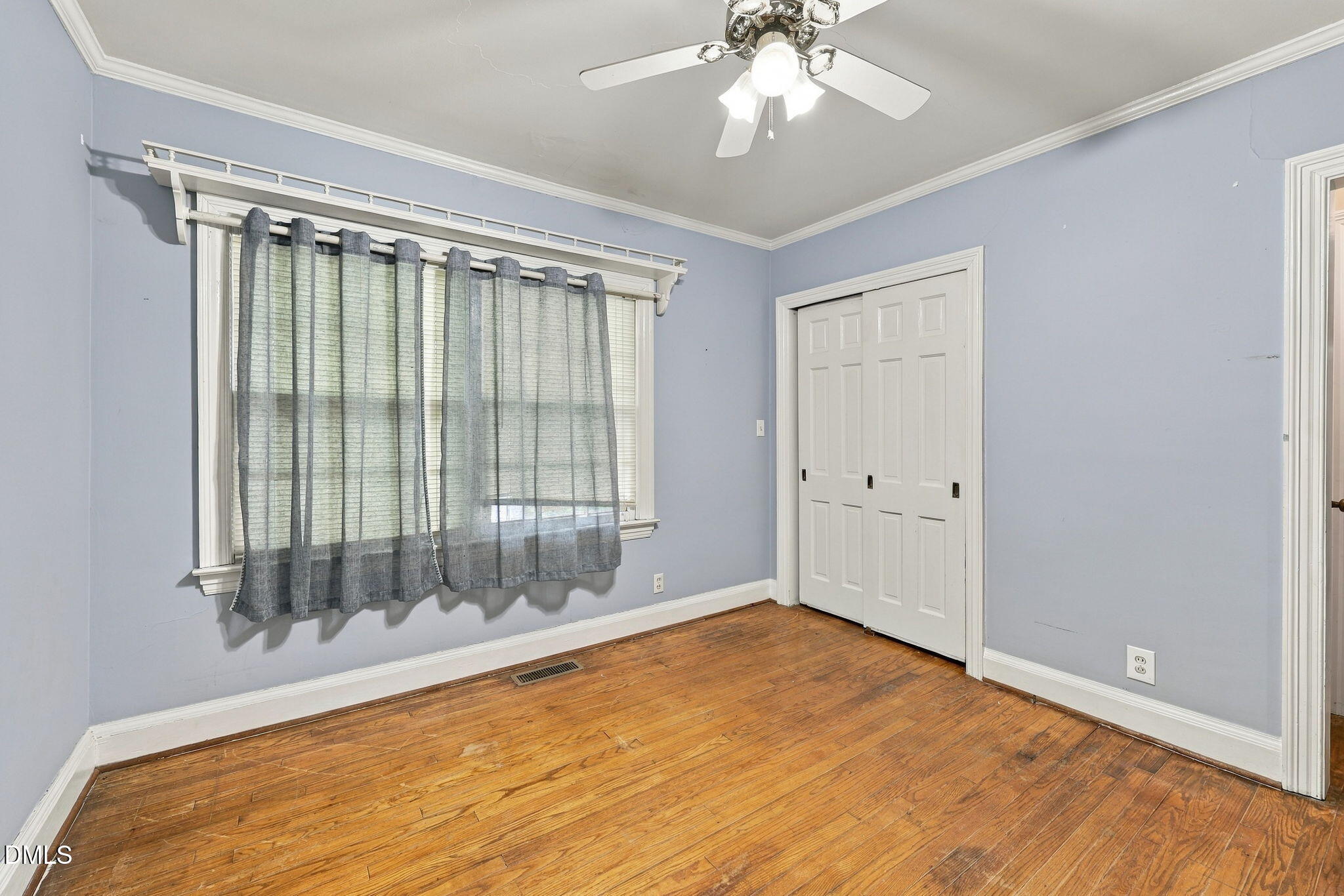 400 N Sumner Street Property Photo 11