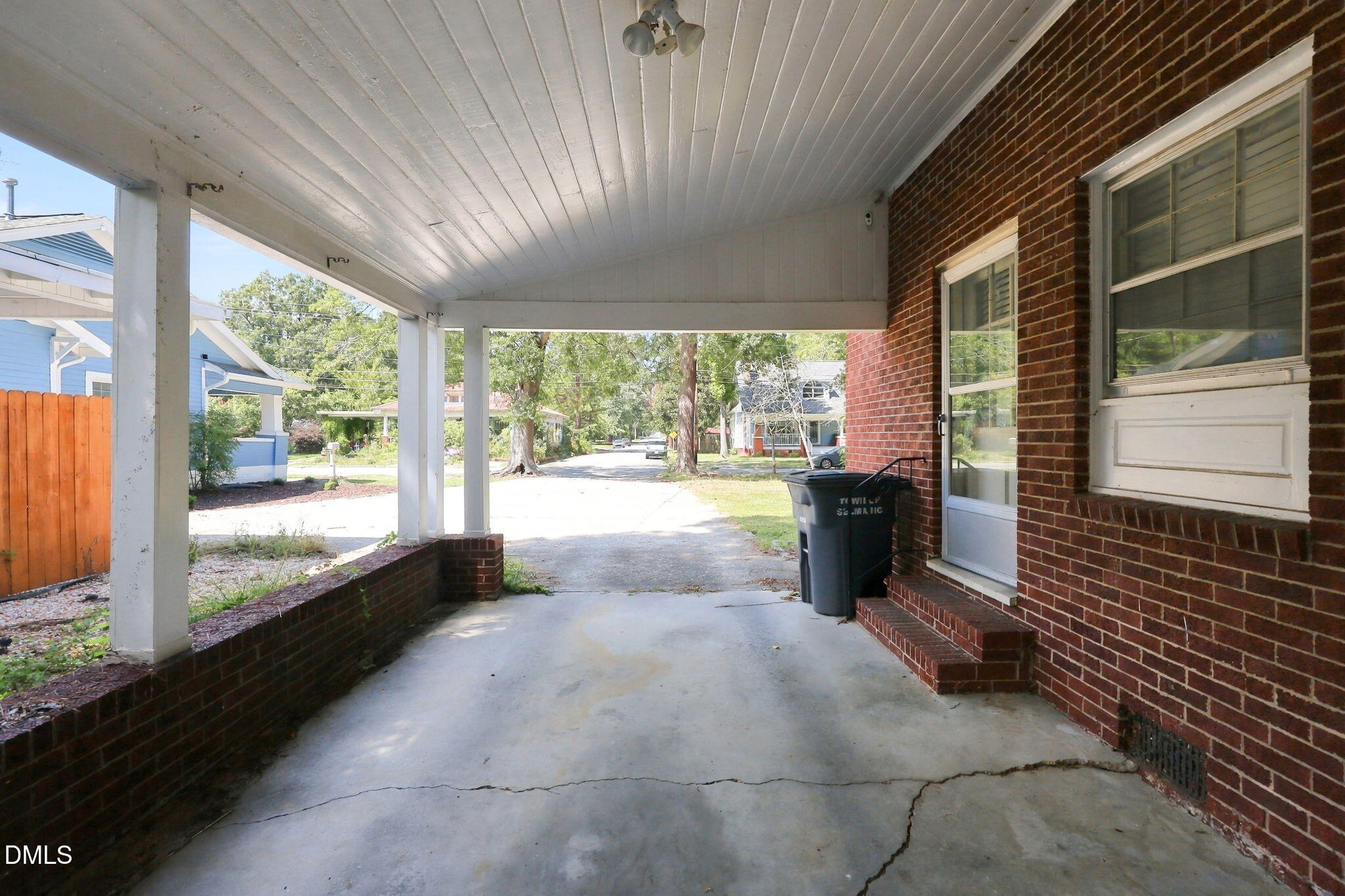 400 N Sumner Street Property Photo 34