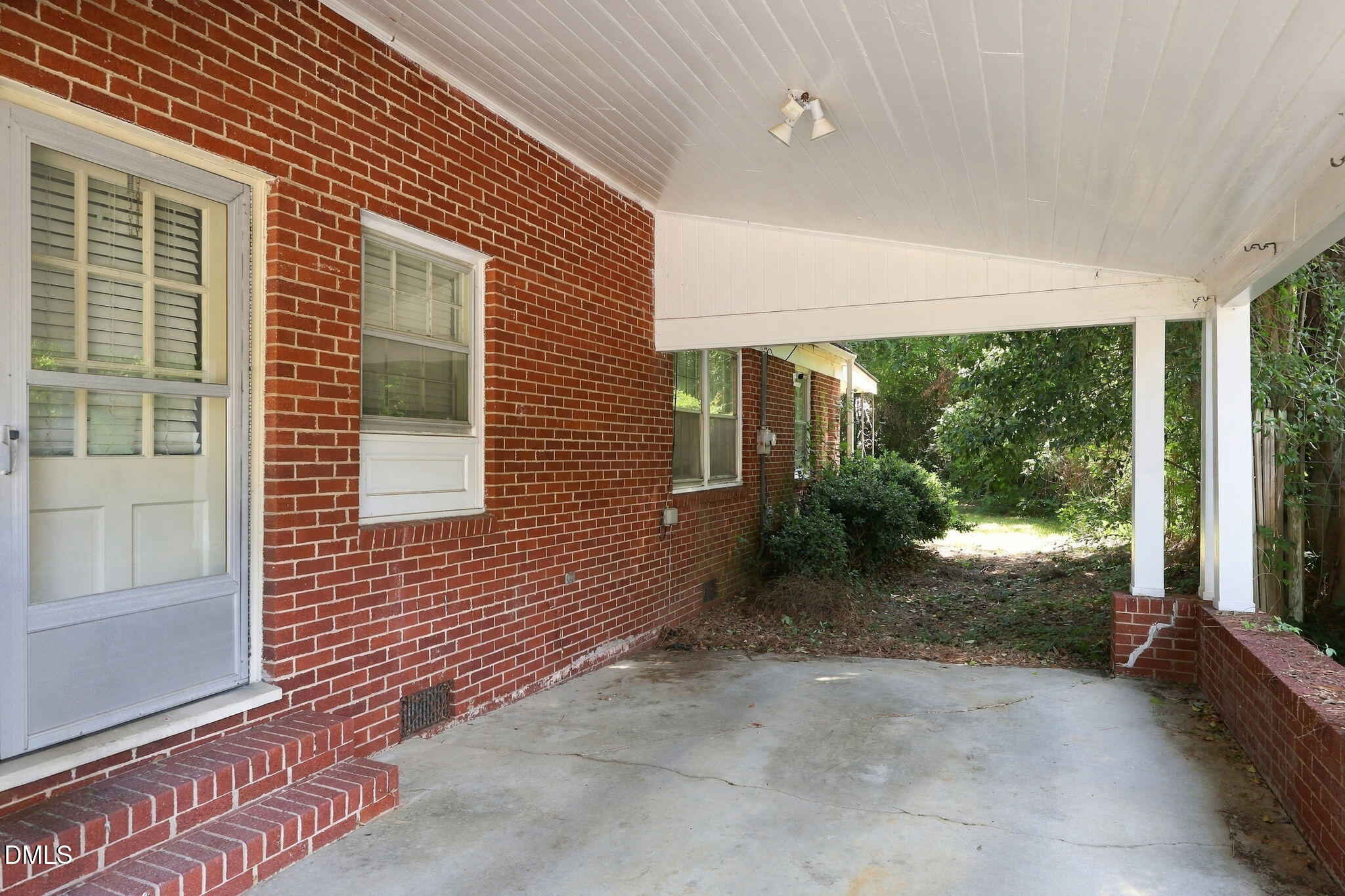 400 N Sumner Street Property Photo 57