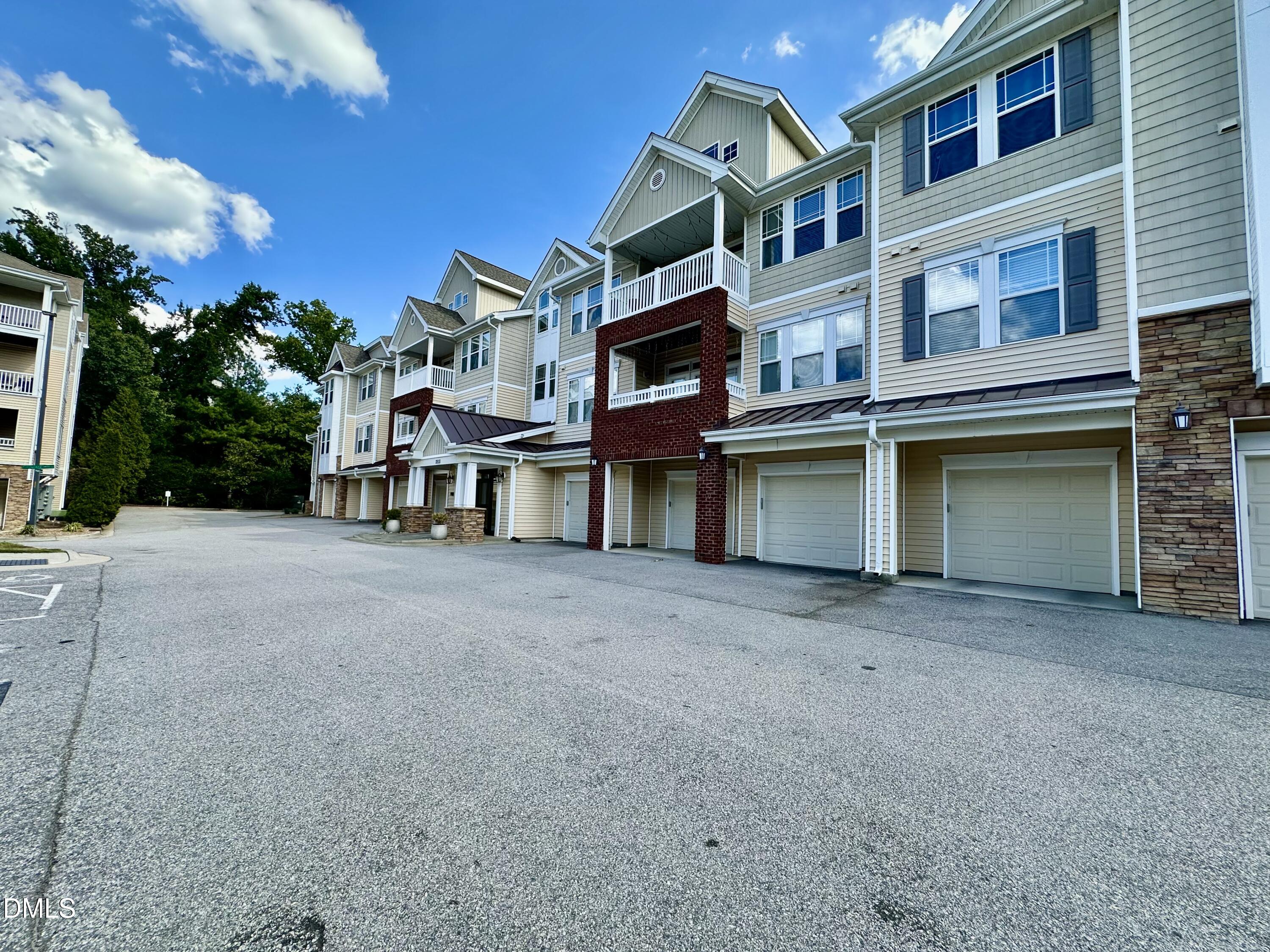 2810 Bedford Green Avenue 305 Property Photo 2