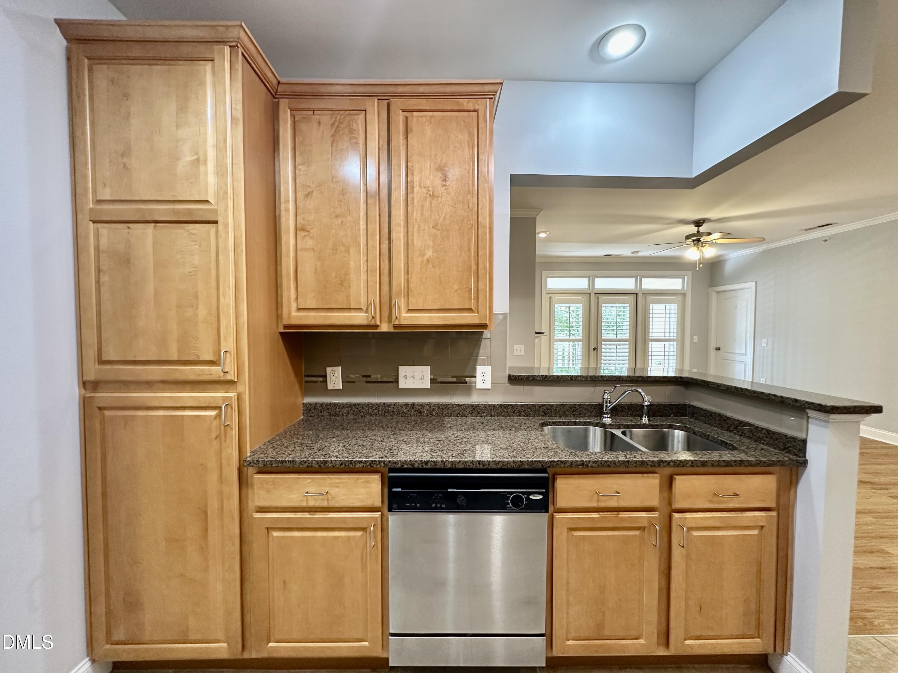 2810 Bedford Green Avenue 305 Property Photo 7