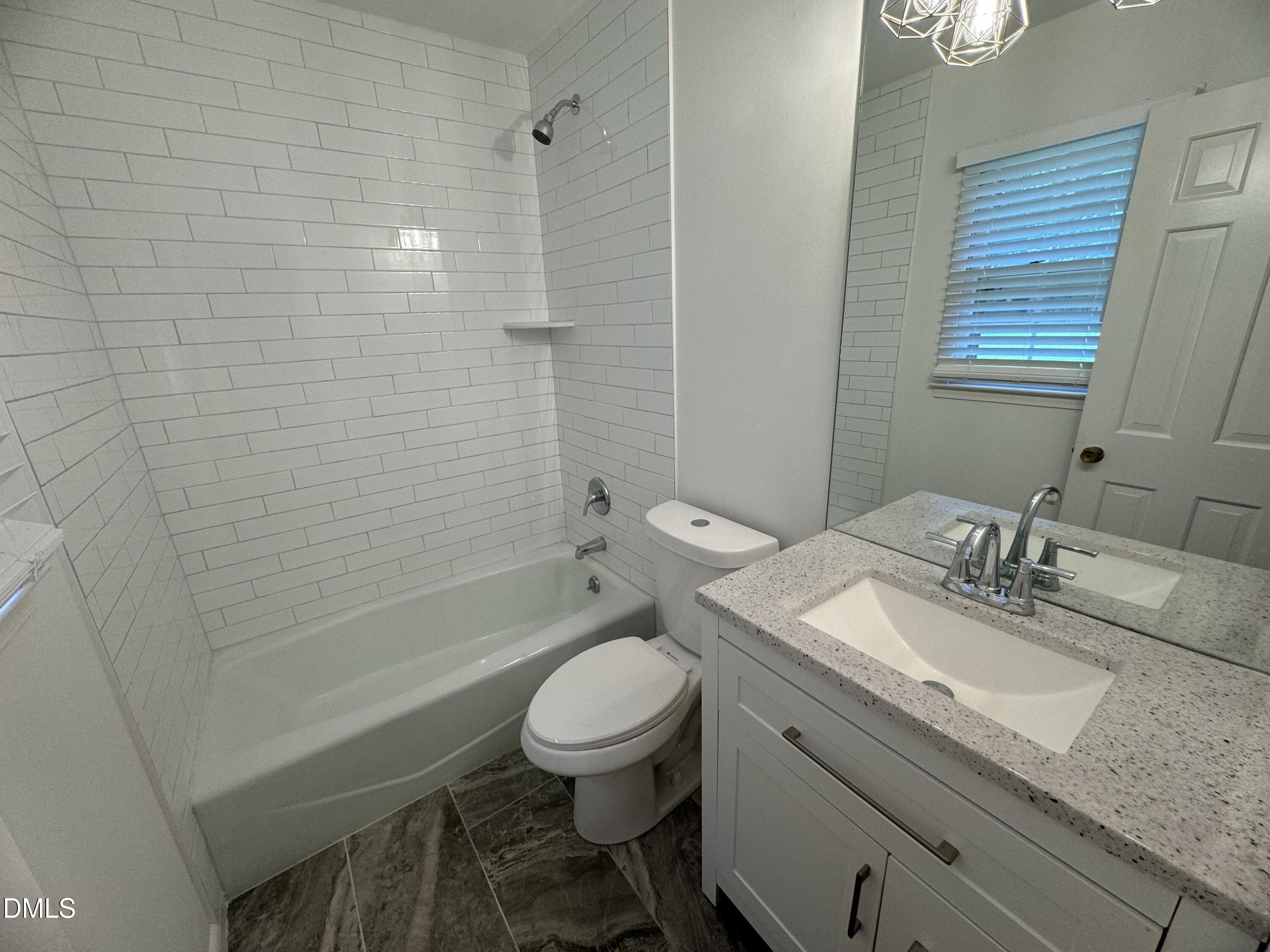 3516 Peach Haven Court Property Photo 5
