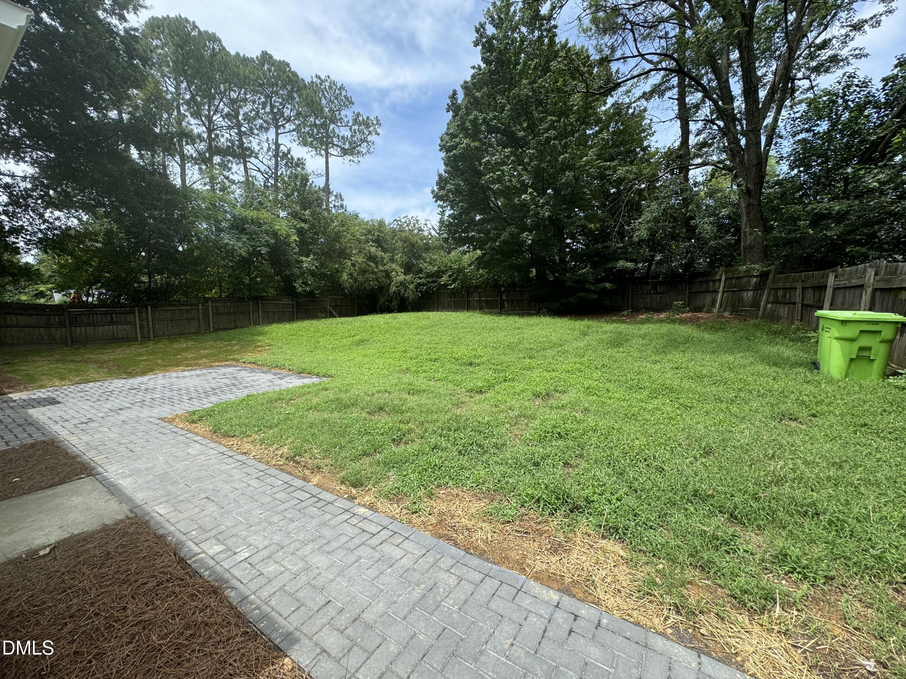 3516 Peach Haven Court Property Photo 15