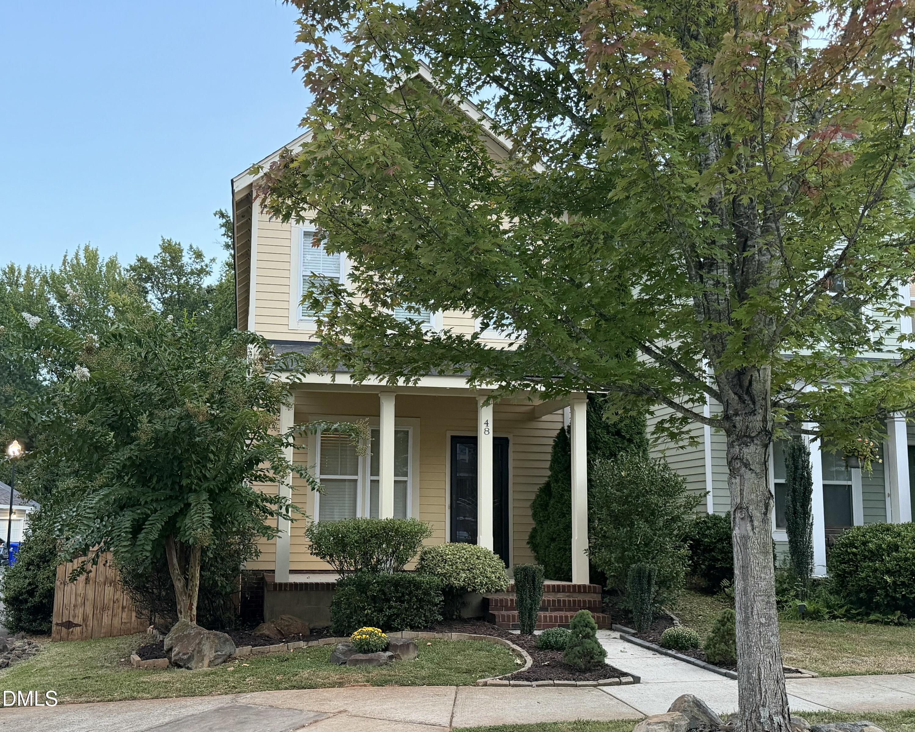 48 Danbury Court Property Photo 1