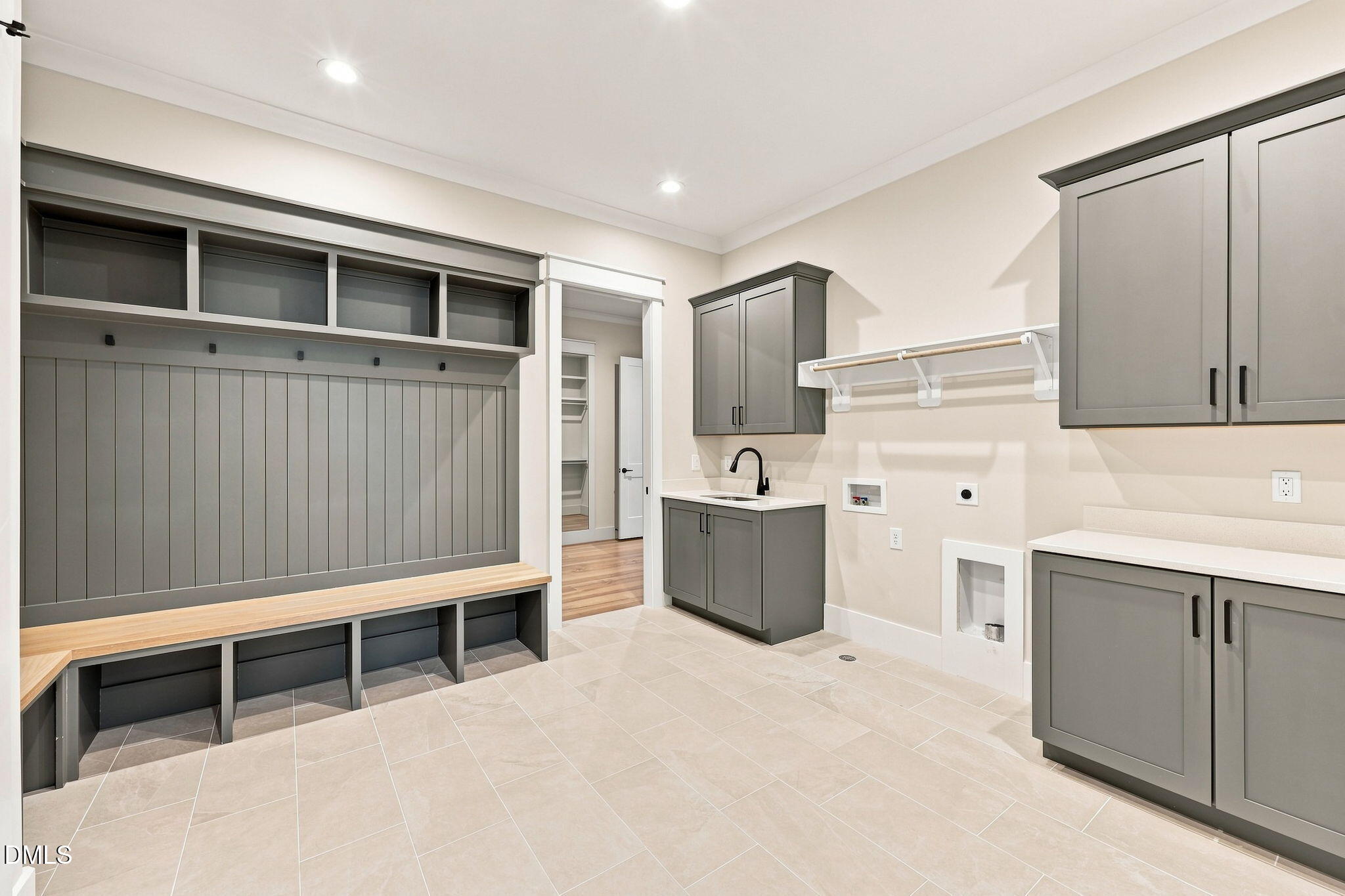8008 Wexford Waters Lane Property Photo 32