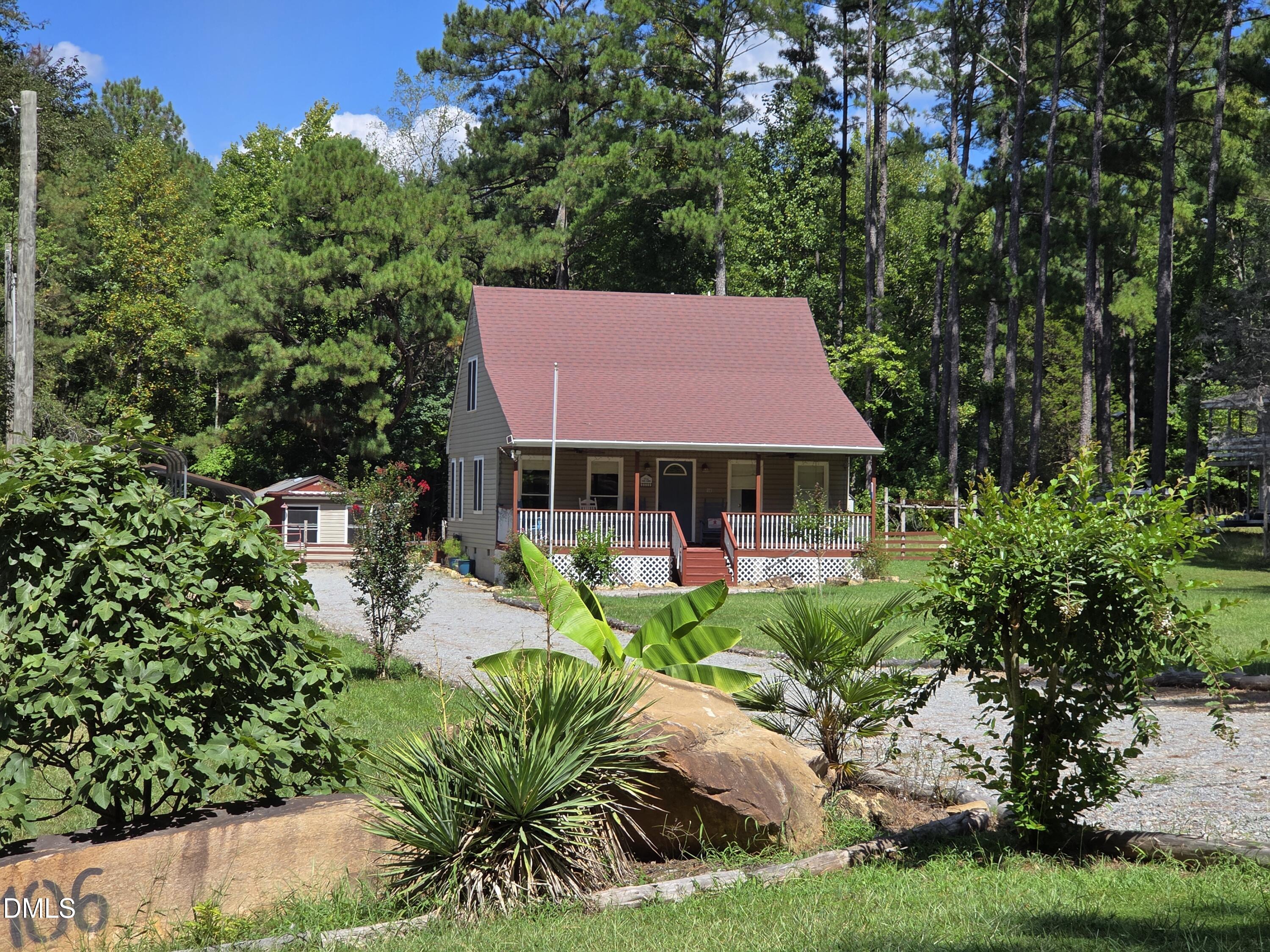 106 W Lizard Bay Drive Property Photo 1