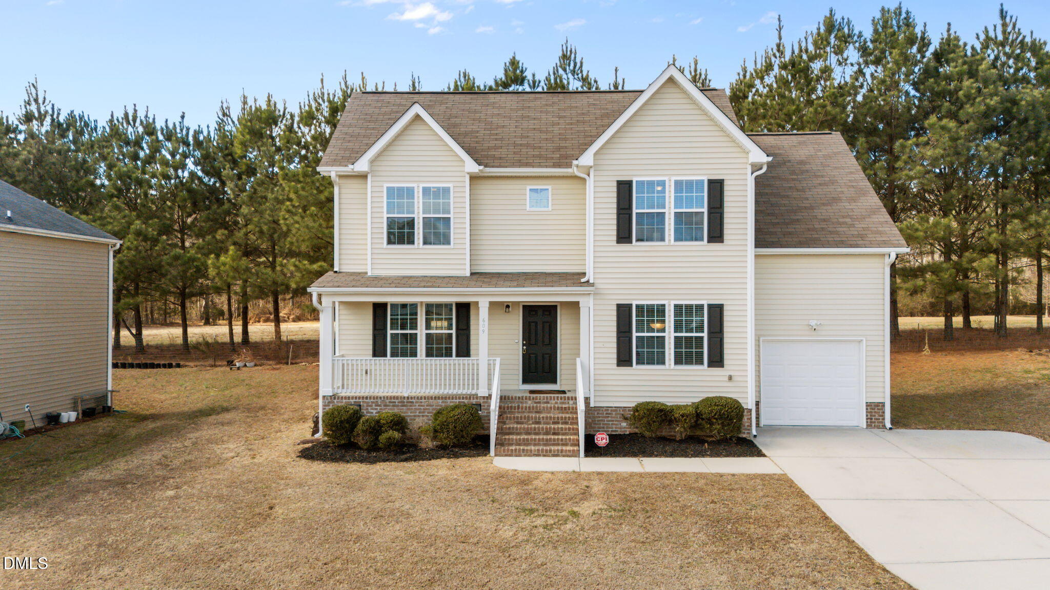 609 Quail Court Property Photo 1