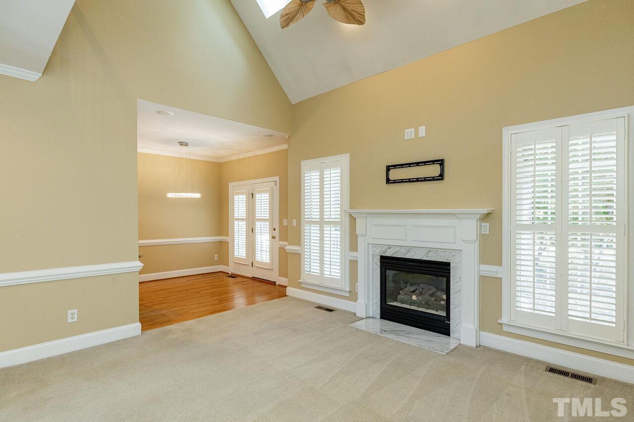 4317 Glen Erin Way Property Photo 10