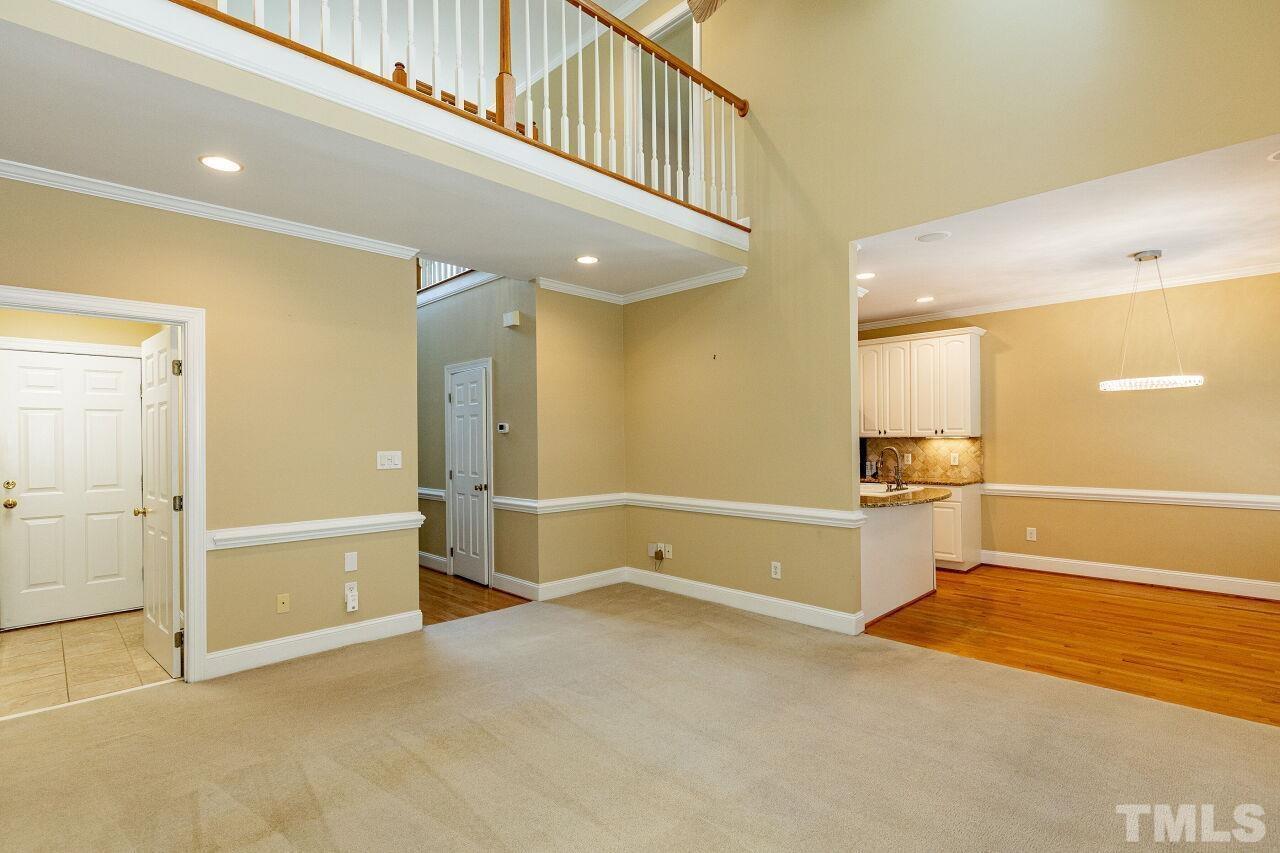 4317 Glen Erin Way Property Photo 11