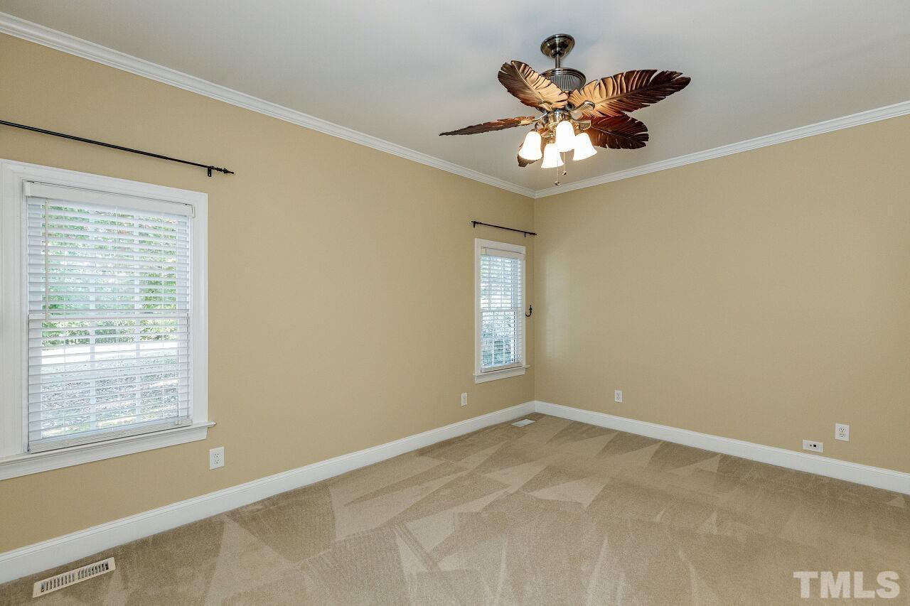 4317 Glen Erin Way Property Photo 13