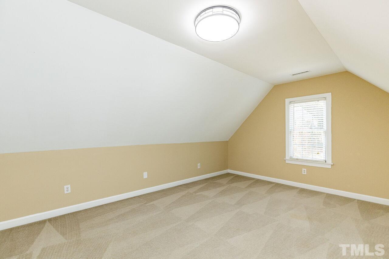 4317 Glen Erin Way Property Photo 18
