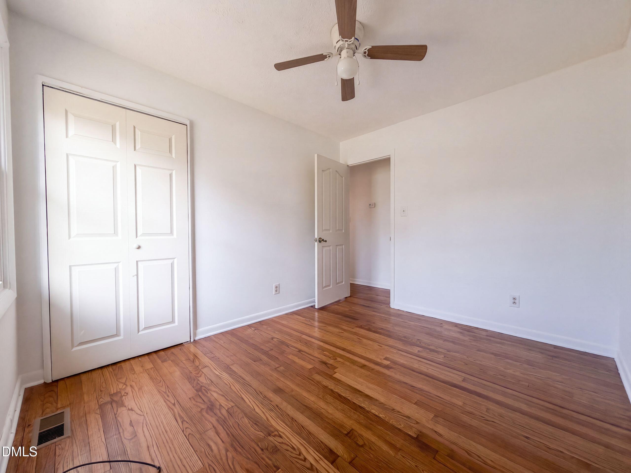 2806 E Cramer Drive Property Photo 10