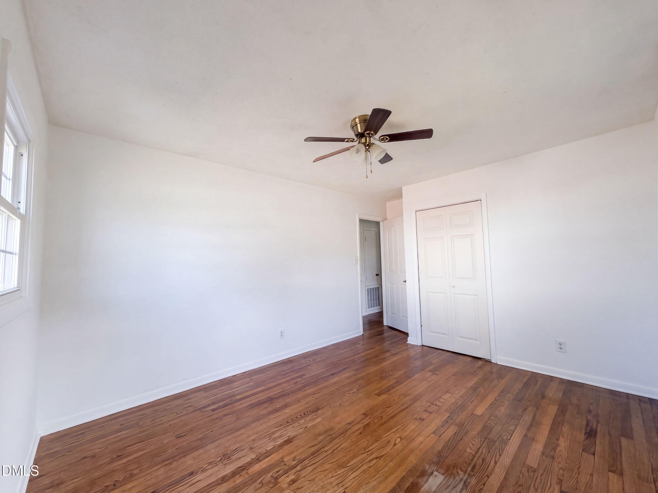 2806 E Cramer Drive Property Photo 12