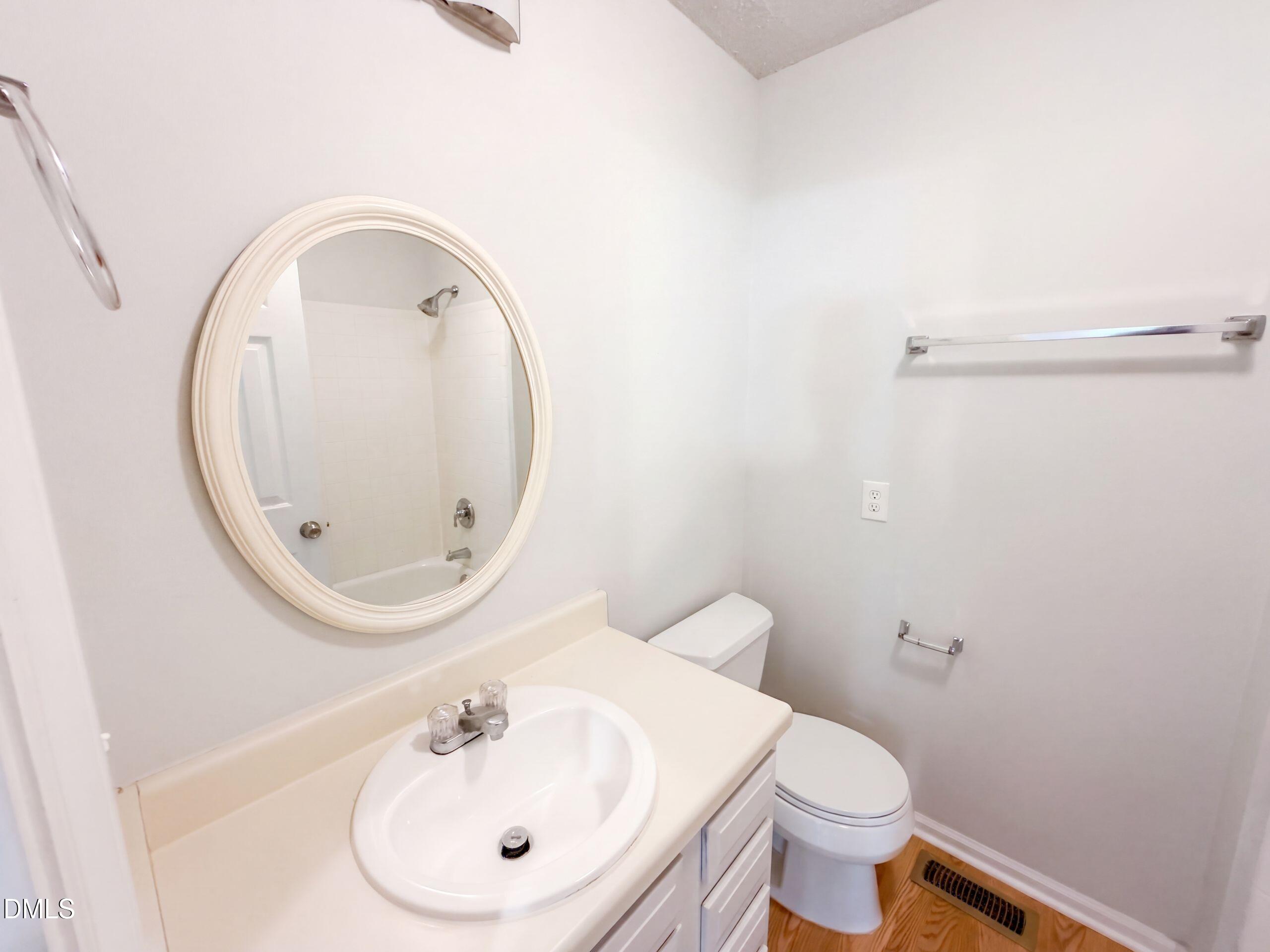 6420 English Oaks Drive Property Photo 9