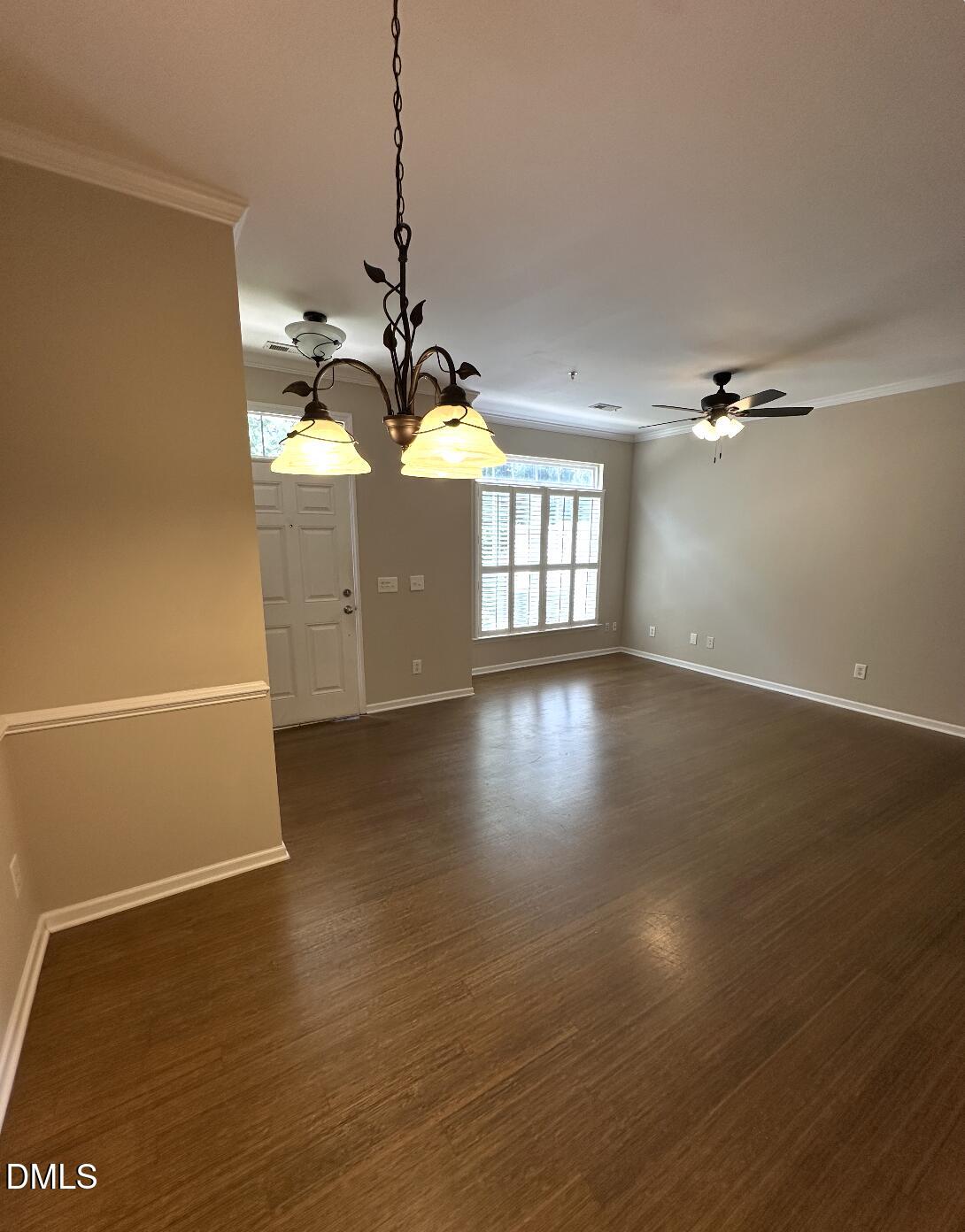 2210 Valley Edge 105 Property Photo 6