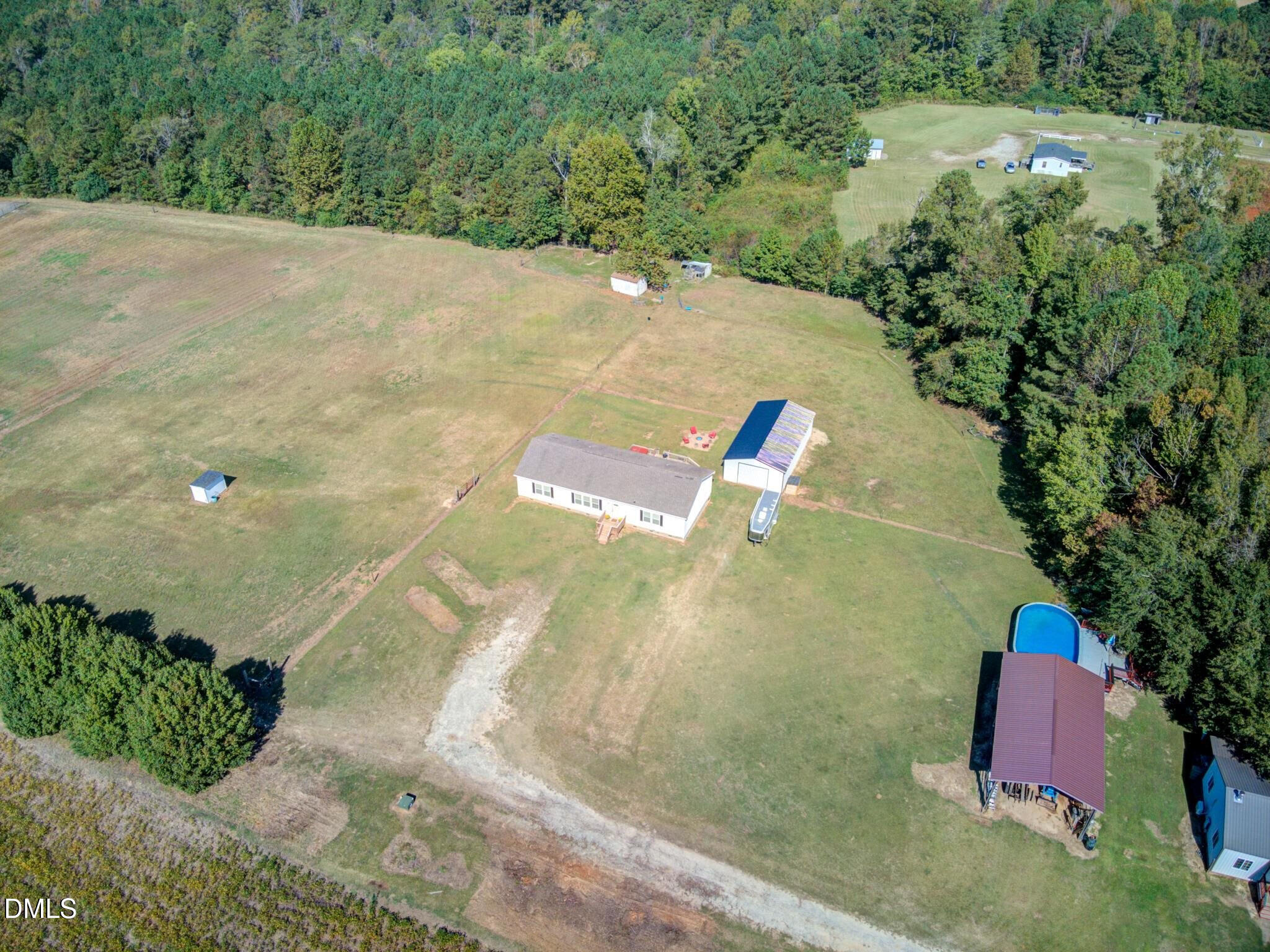 1376 Hickory Crossroads Road Property Photo 3