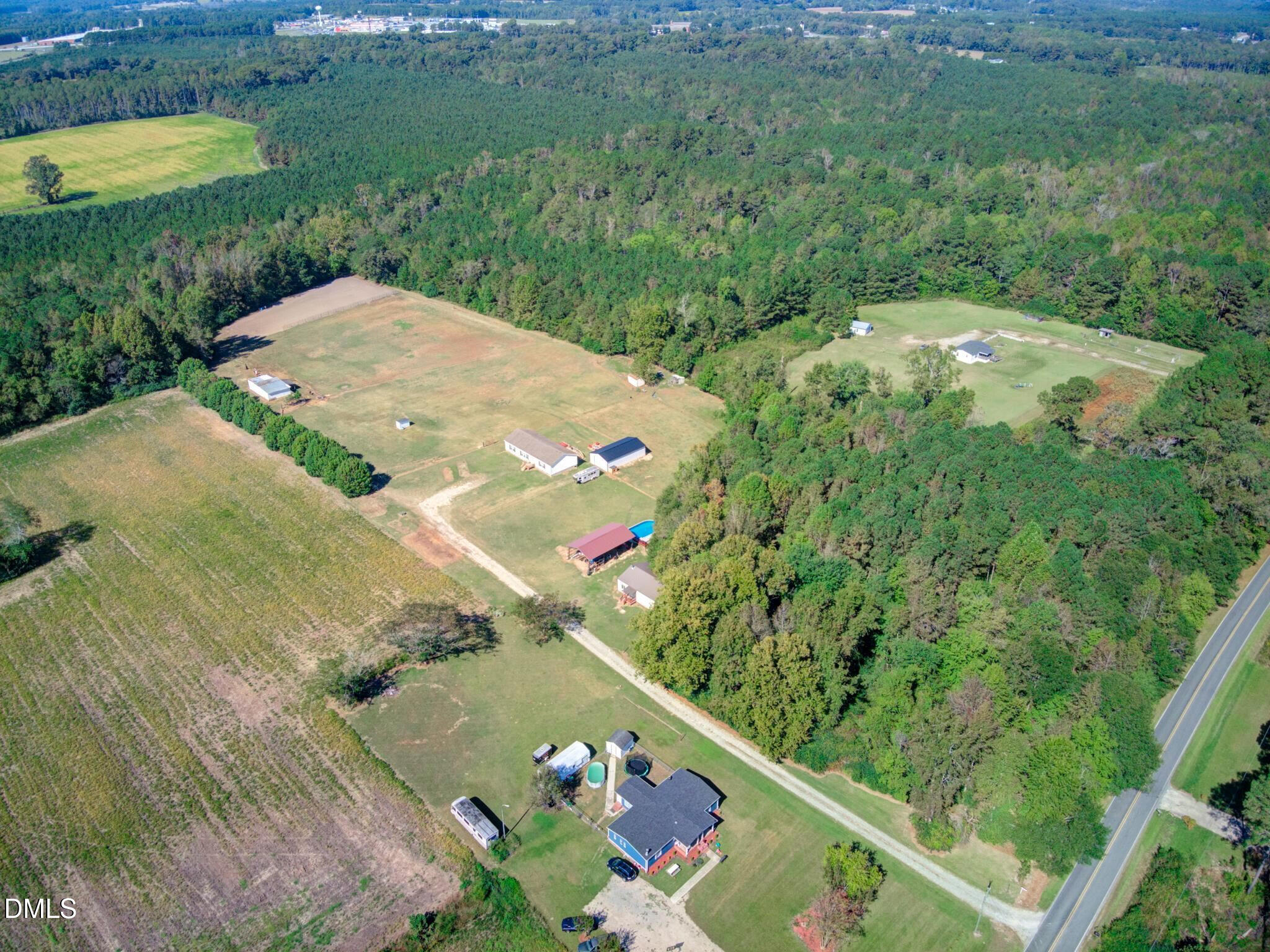 1376 Hickory Crossroads Road Property Photo 4
