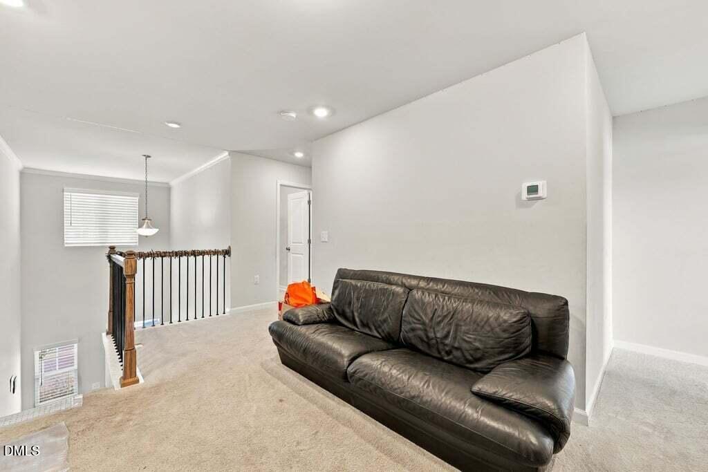 749 Cainhoy Court Property Photo 25