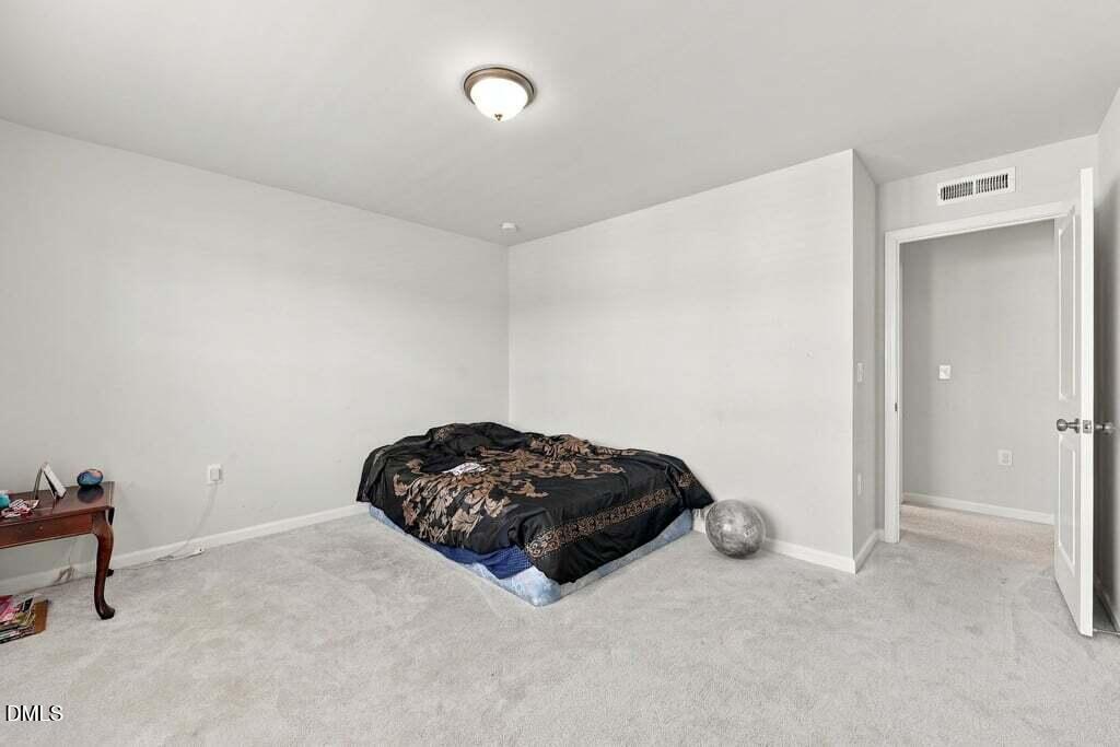 749 Cainhoy Court Property Photo 32