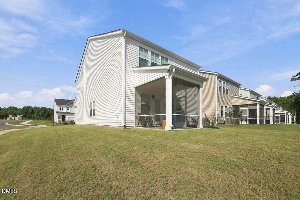 749 Cainhoy Court Property Photo 35