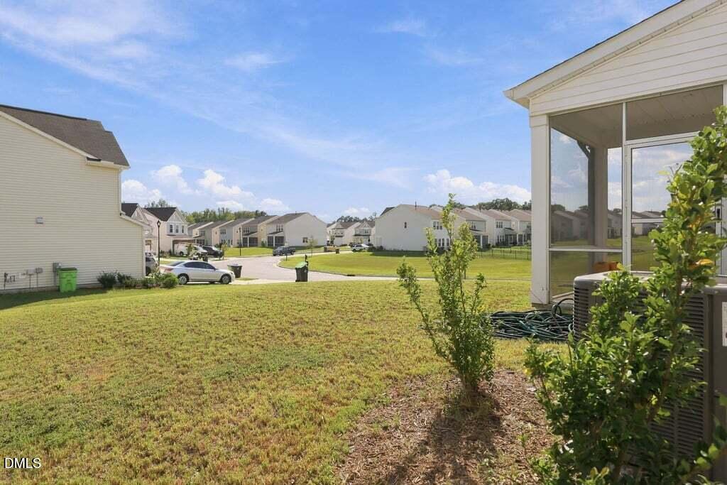 749 Cainhoy Court Property Photo 38