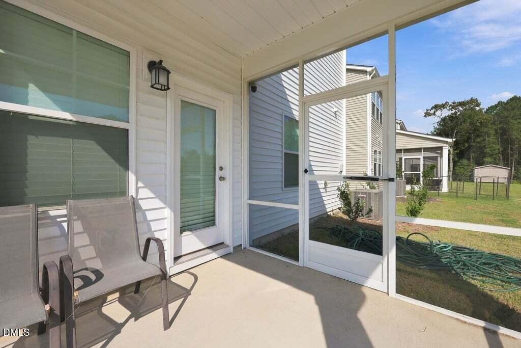 749 Cainhoy Court Property Photo 40