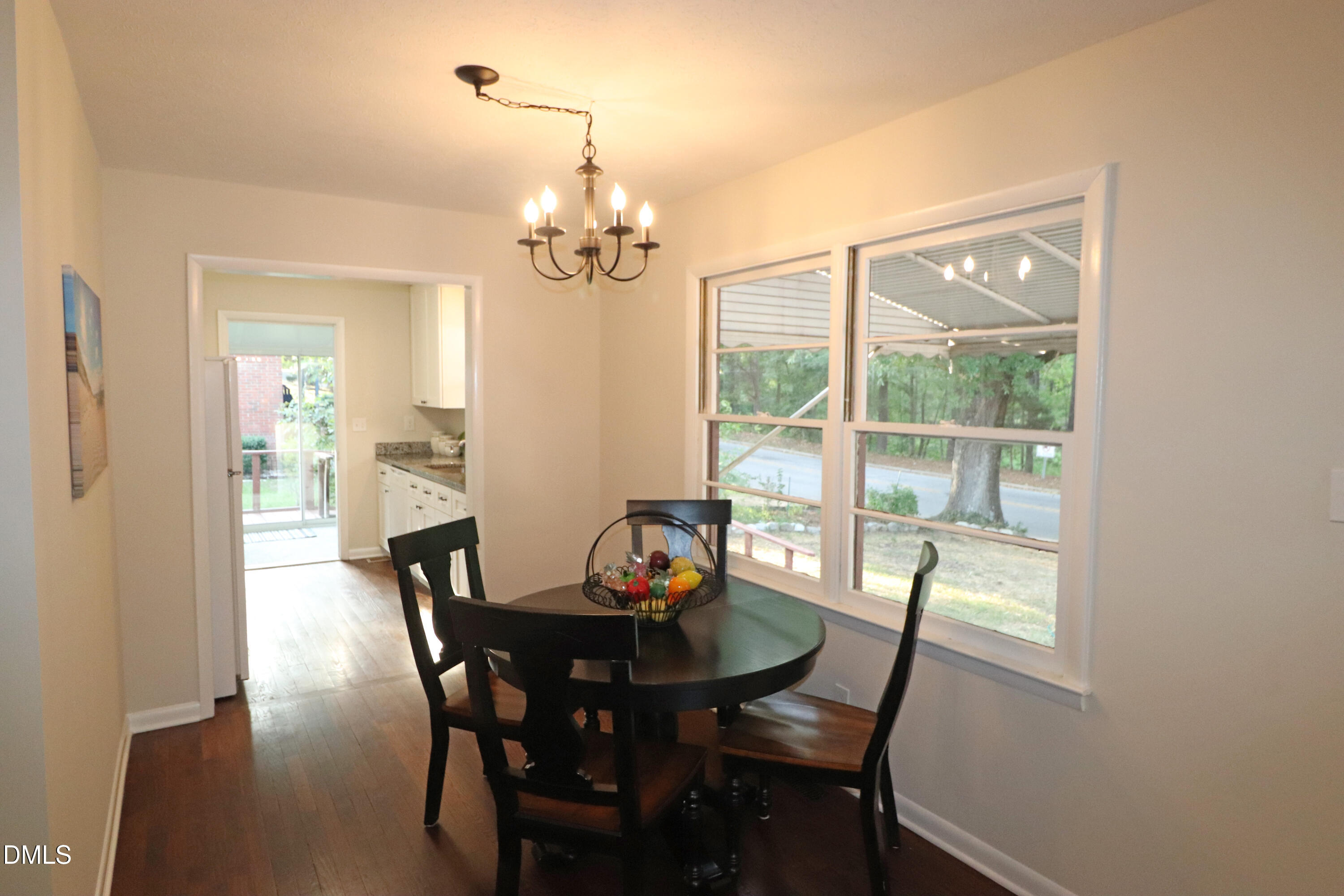 1004 Seabrook Road Property Photo 5