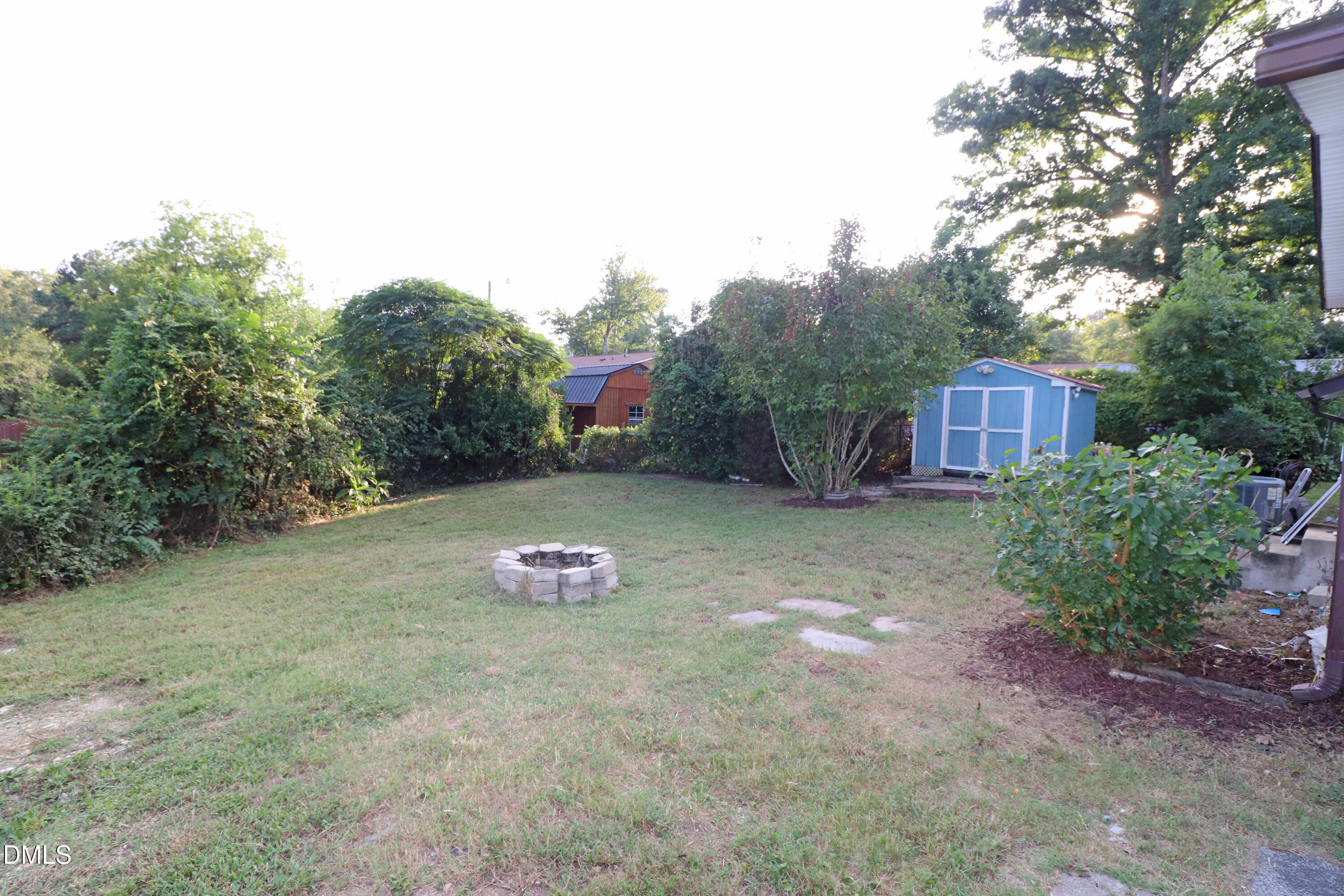 1004 Seabrook Road Property Photo 32