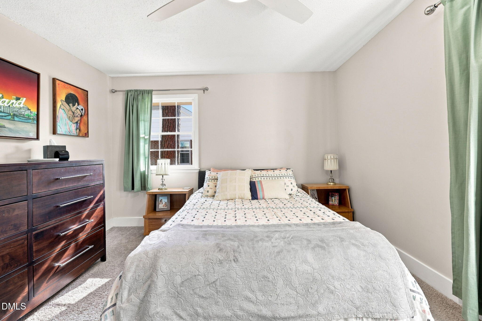 1004 Edgebrook Drive Property Photo 23