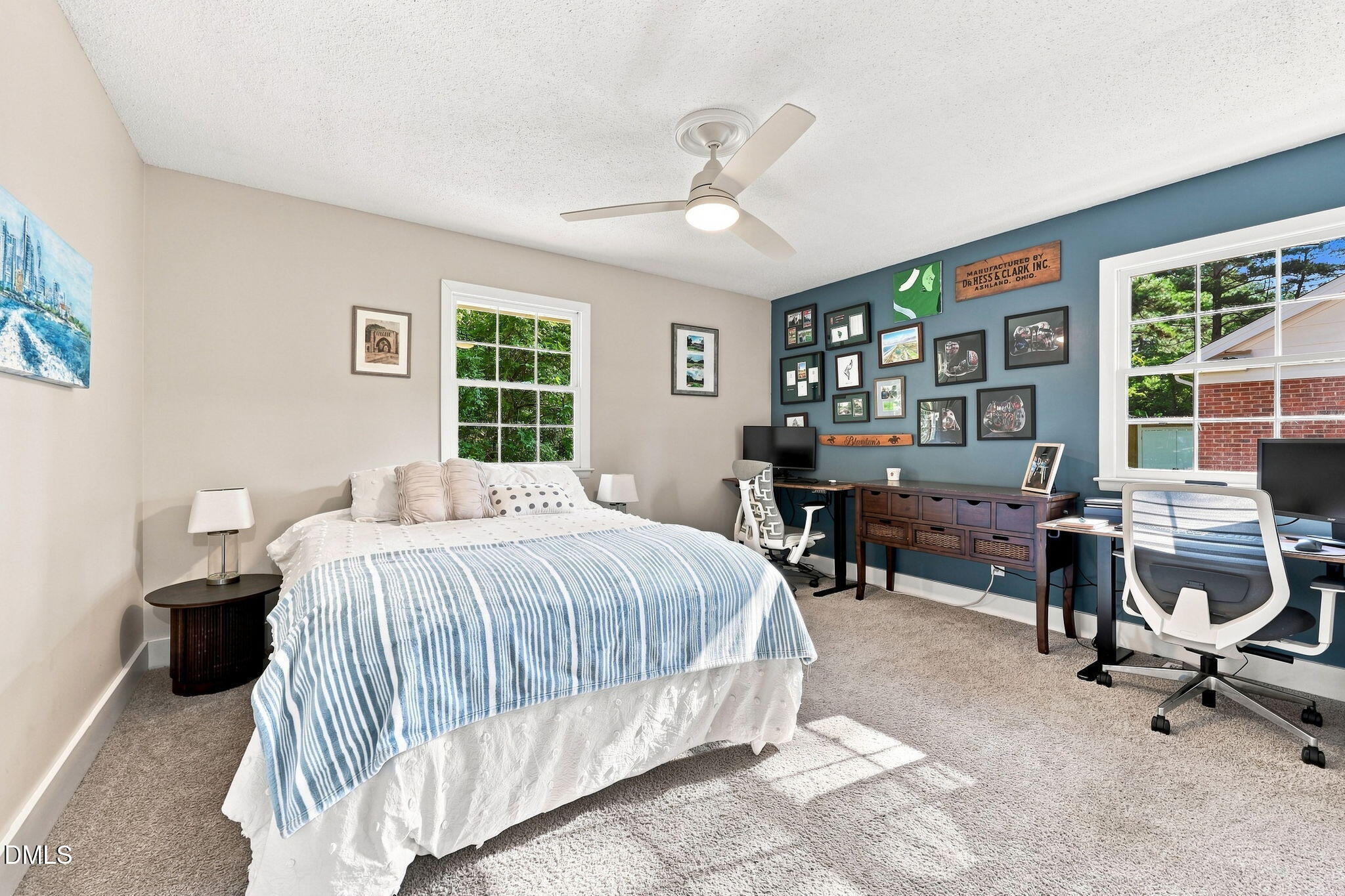 1004 Edgebrook Drive Property Photo 28