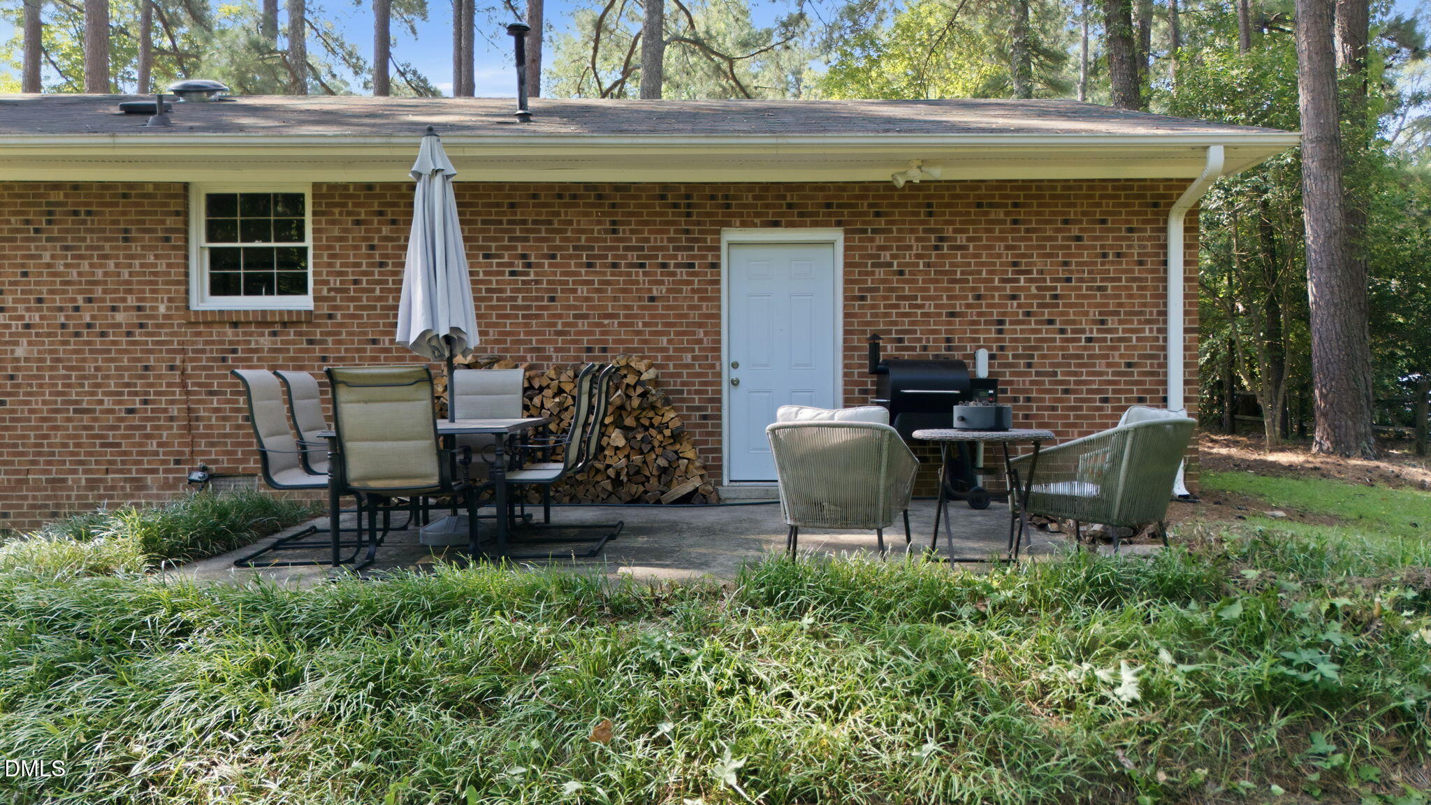 1004 Edgebrook Drive Property Photo 37