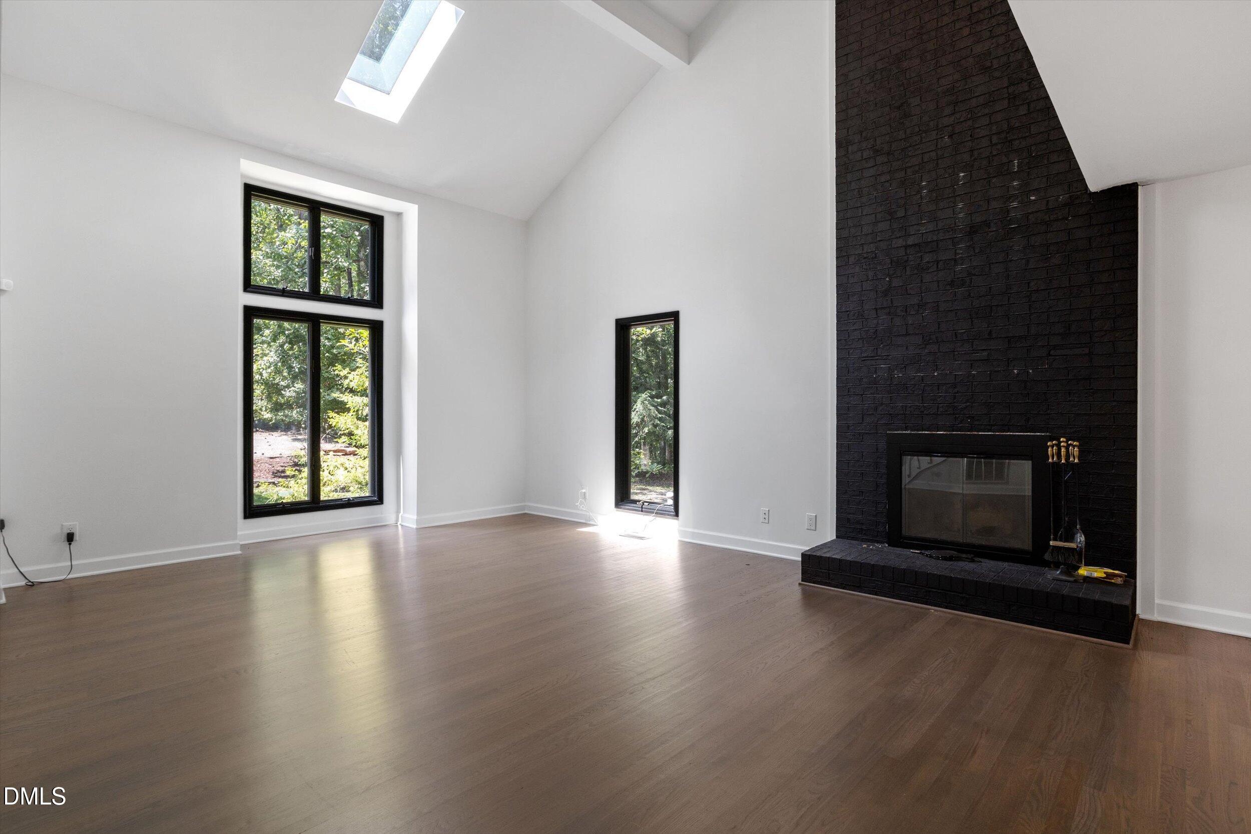 1040 Rolling Knoll Road Property Photo 18