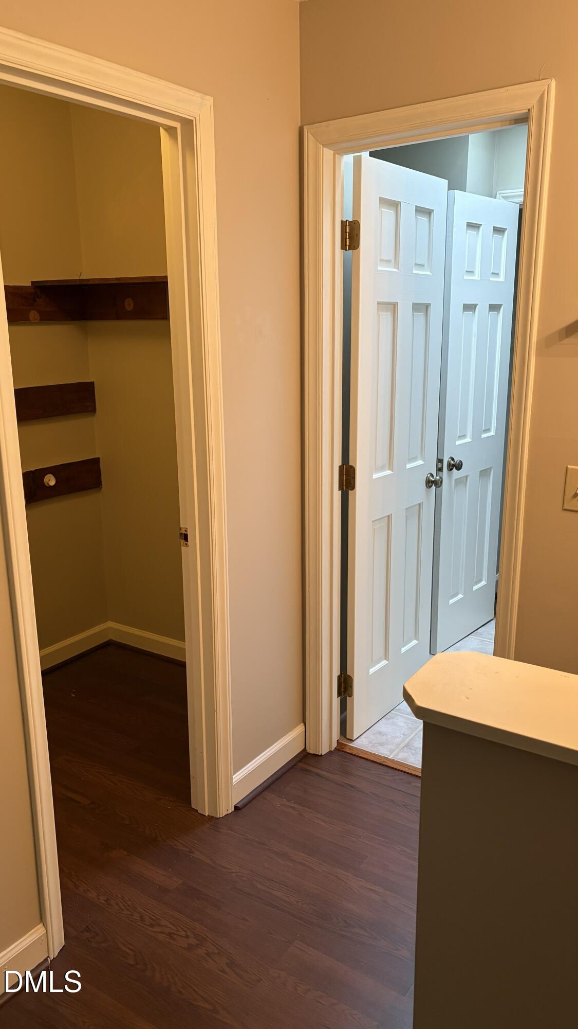 1040 Rolling Knoll Road Property Photo 39