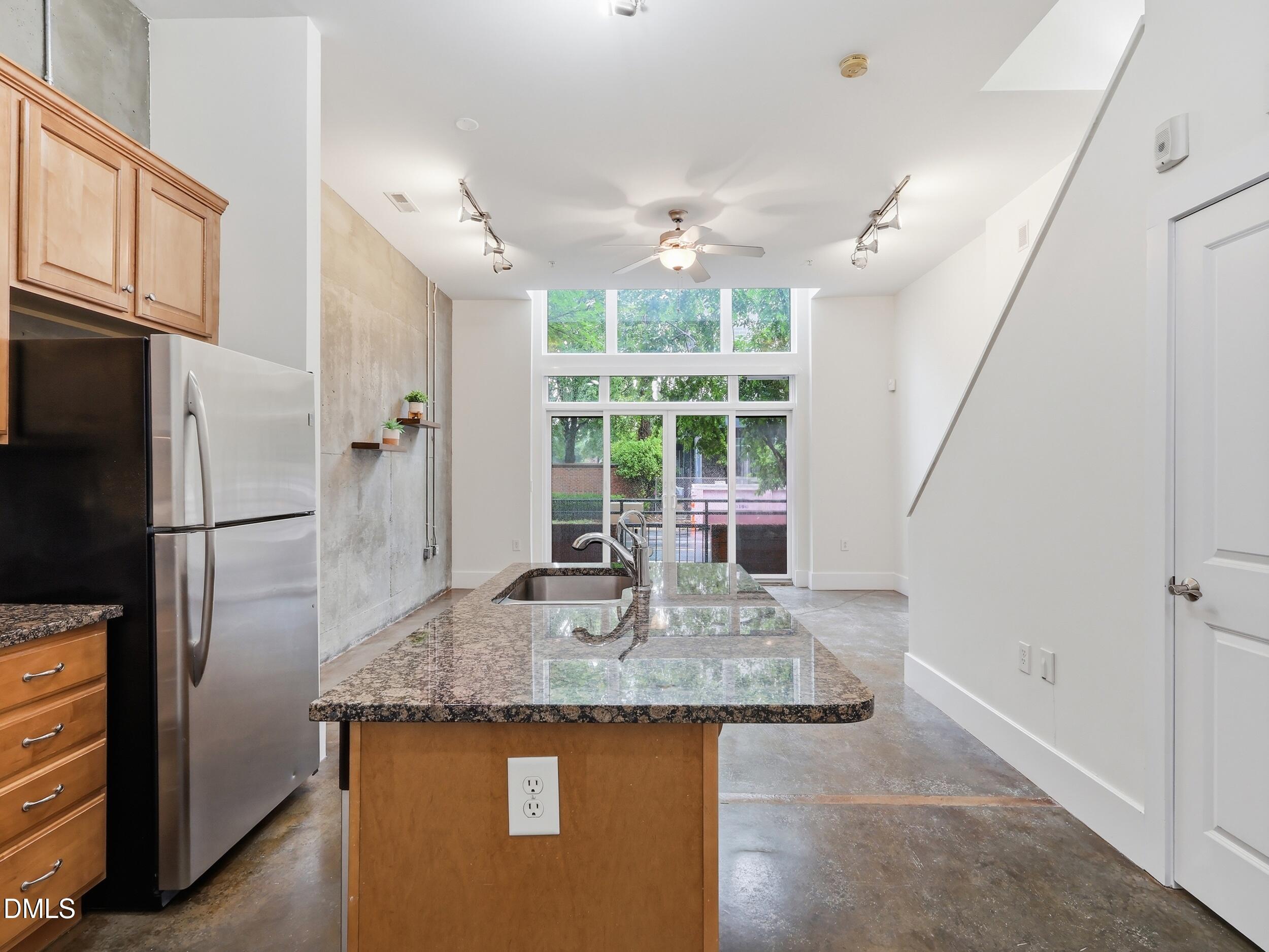 444 S Blount Street 108 Property Photo 12