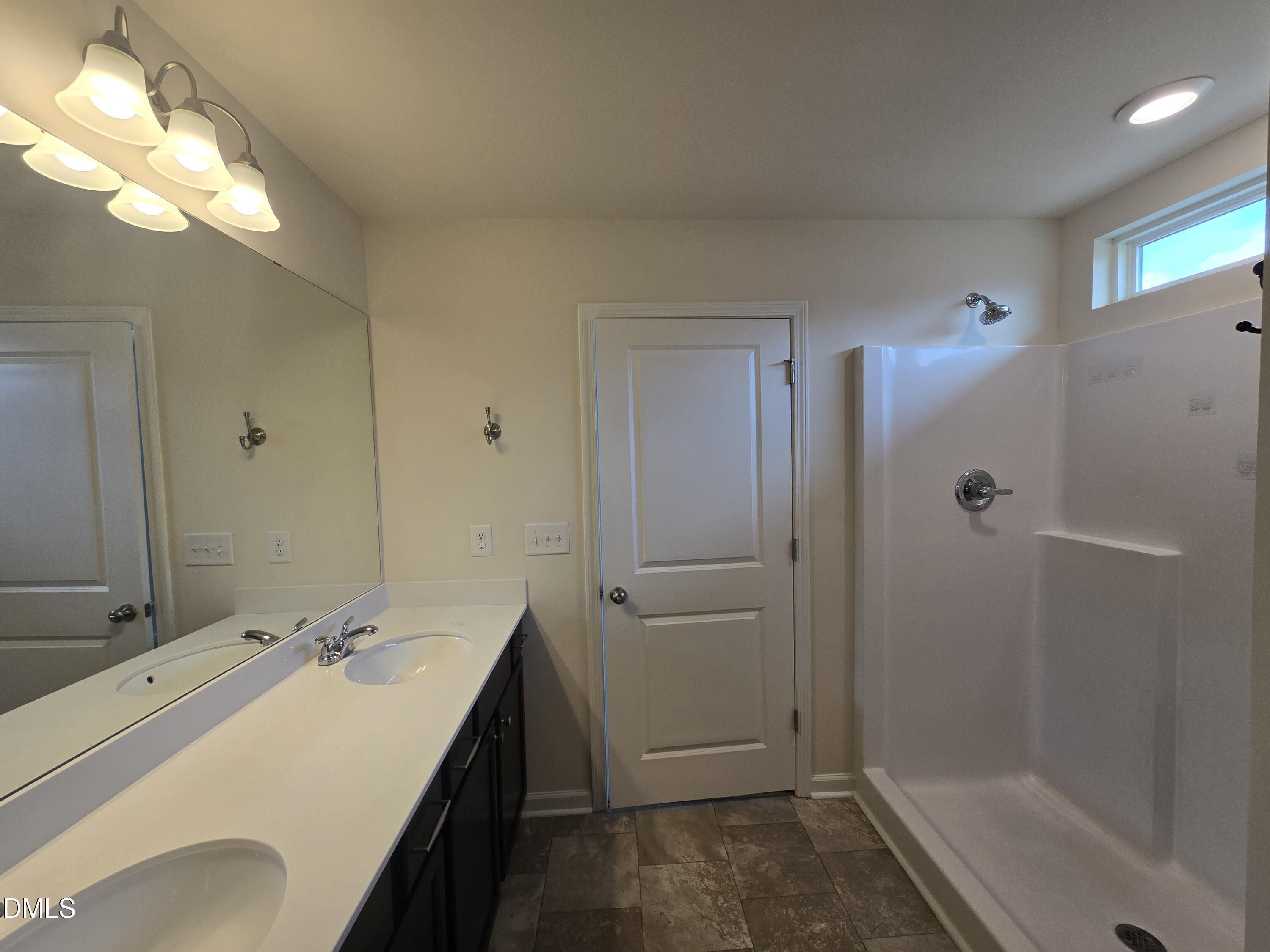 76 Saddle Oaks Lane Property Photo 14