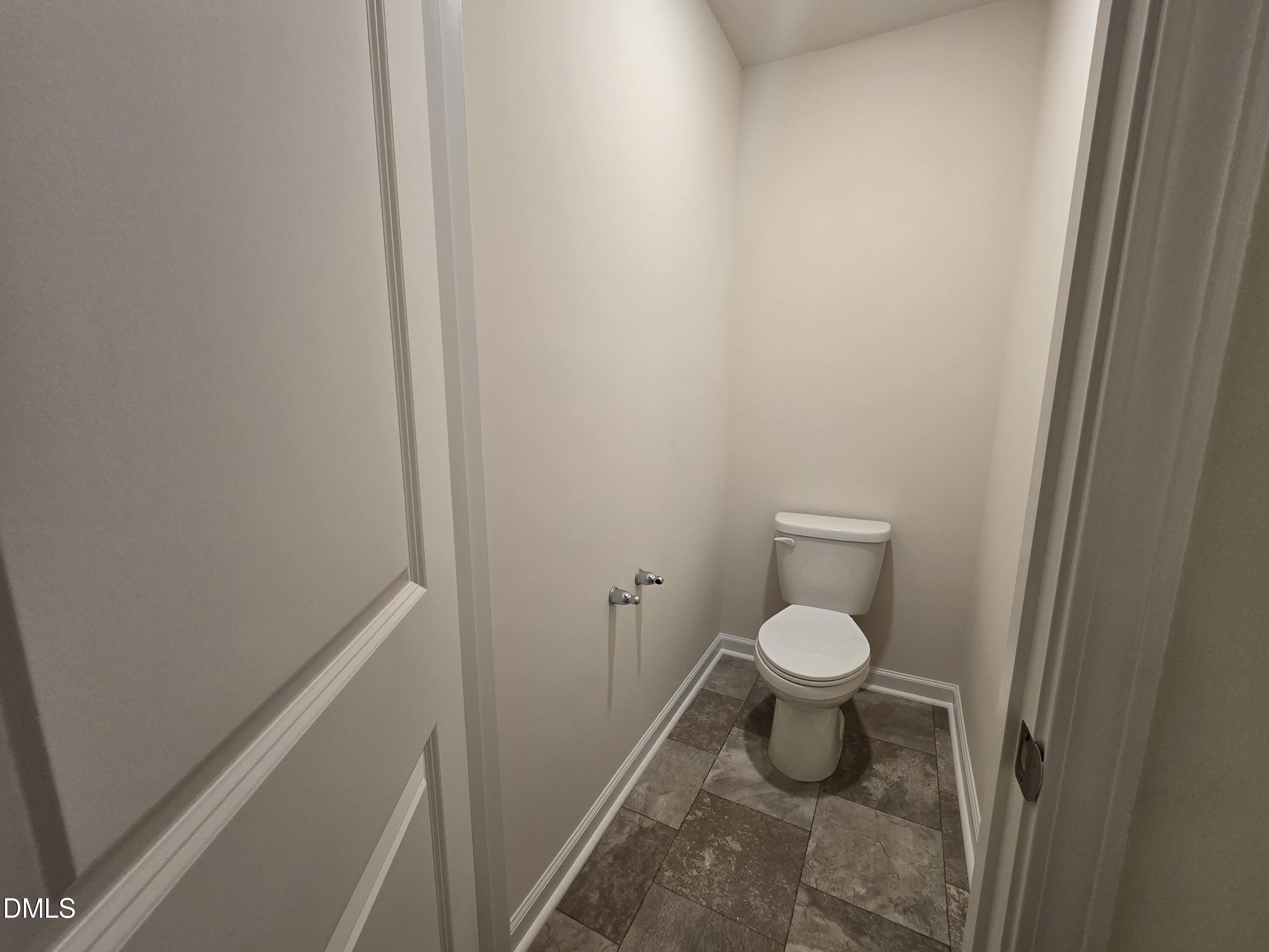 76 Saddle Oaks Lane Property Photo 16