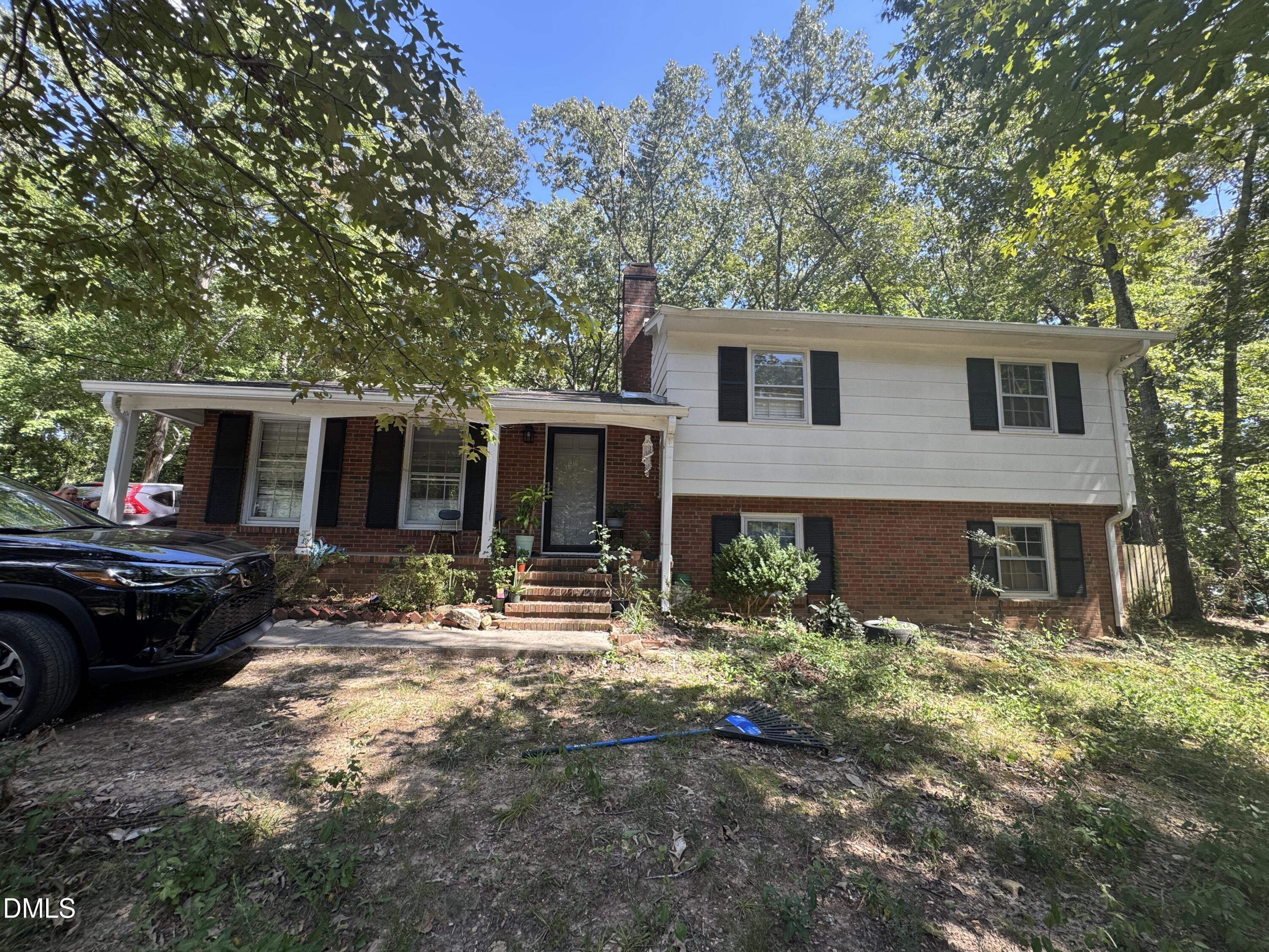 625 Tinkerbell Road Property Photo 1