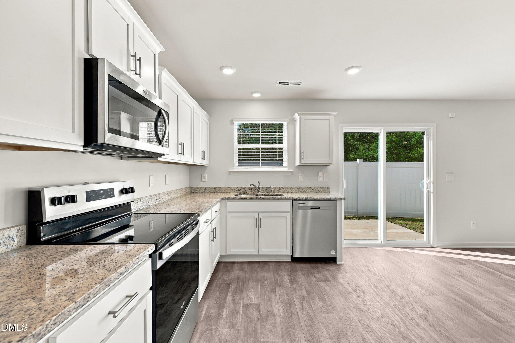 186 Carriage Cv Circle Property Photo 8