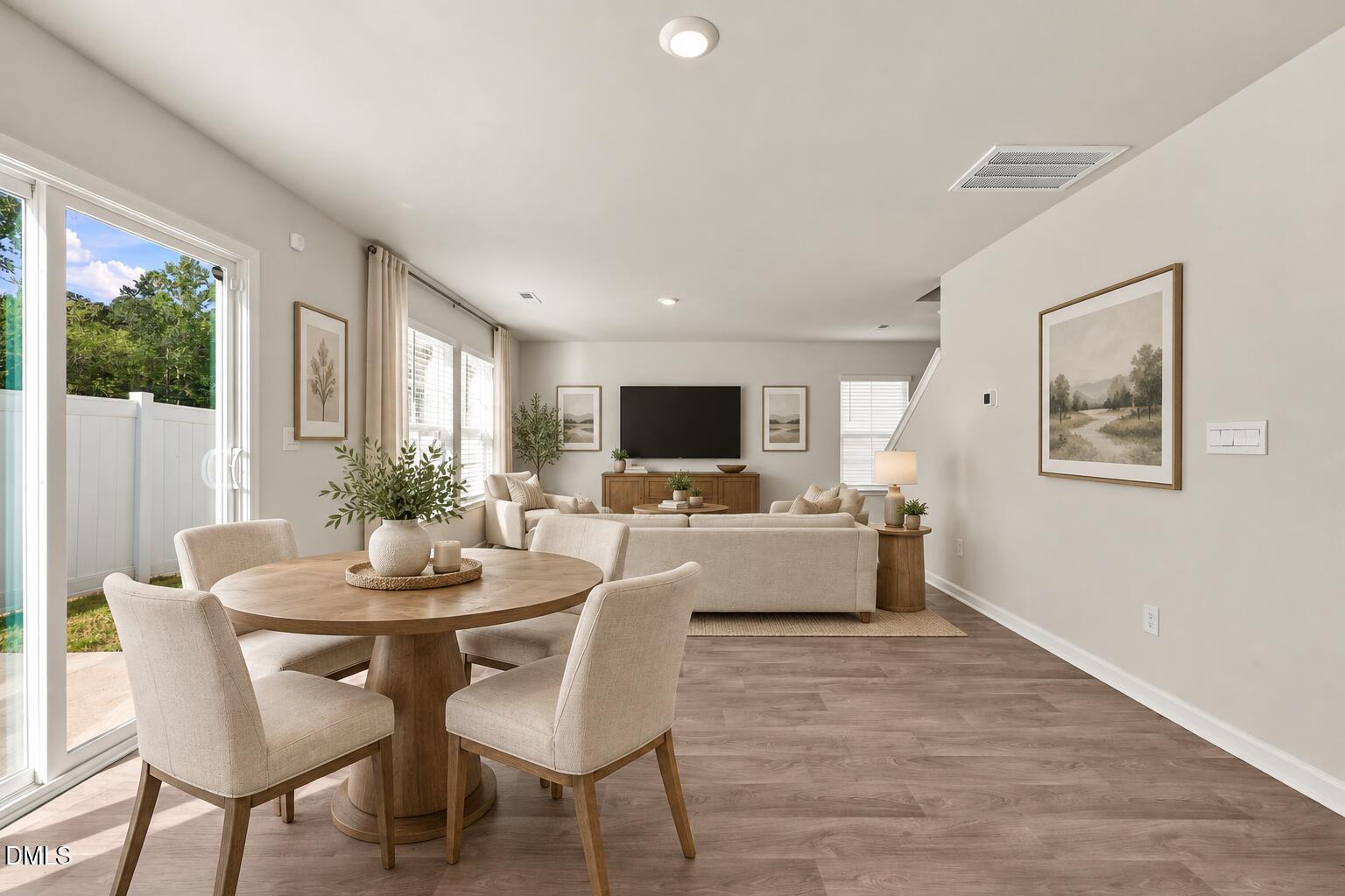 186 Carriage Cv Circle Property Photo 9
