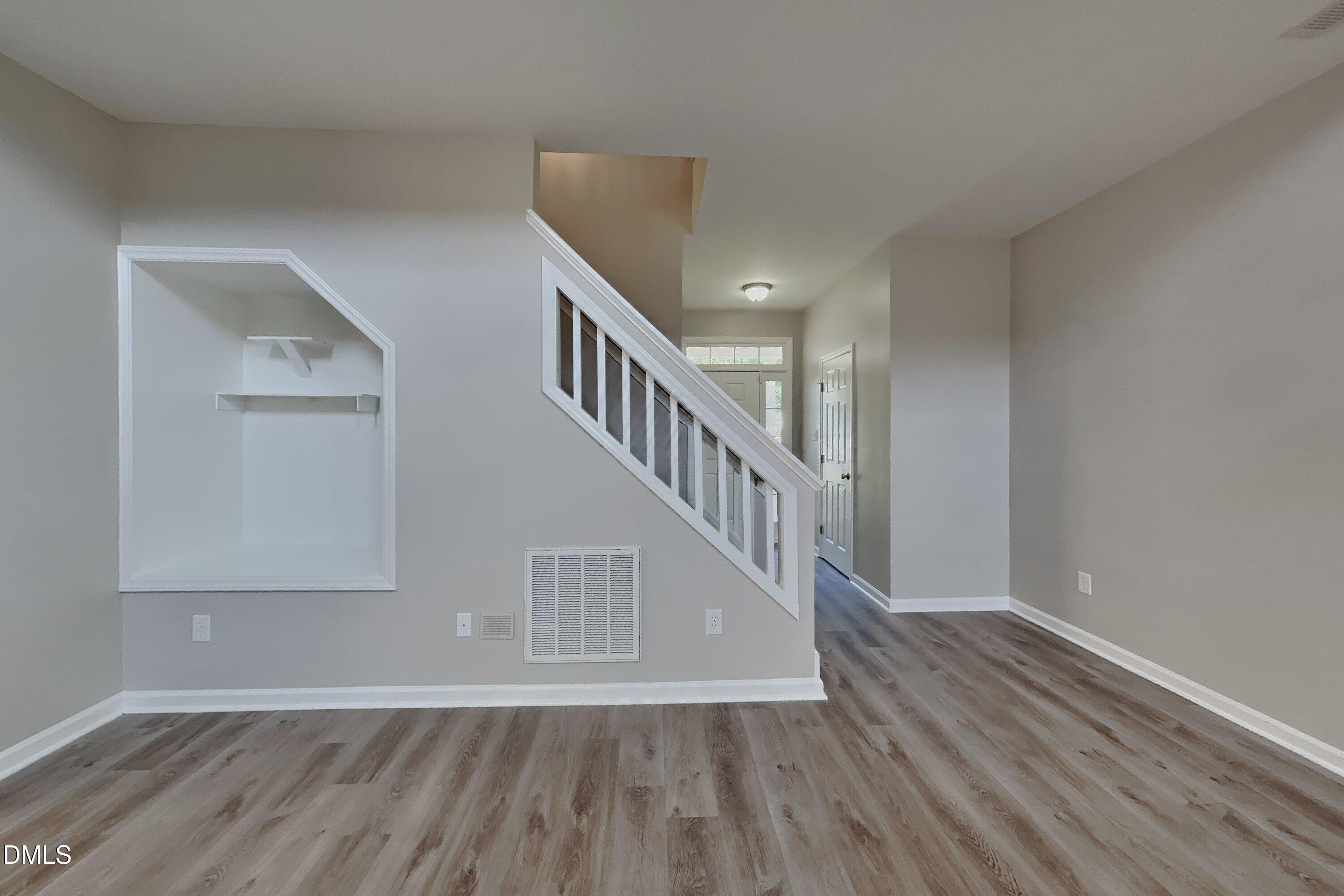 5224 Anchorage Way Property Photo 3